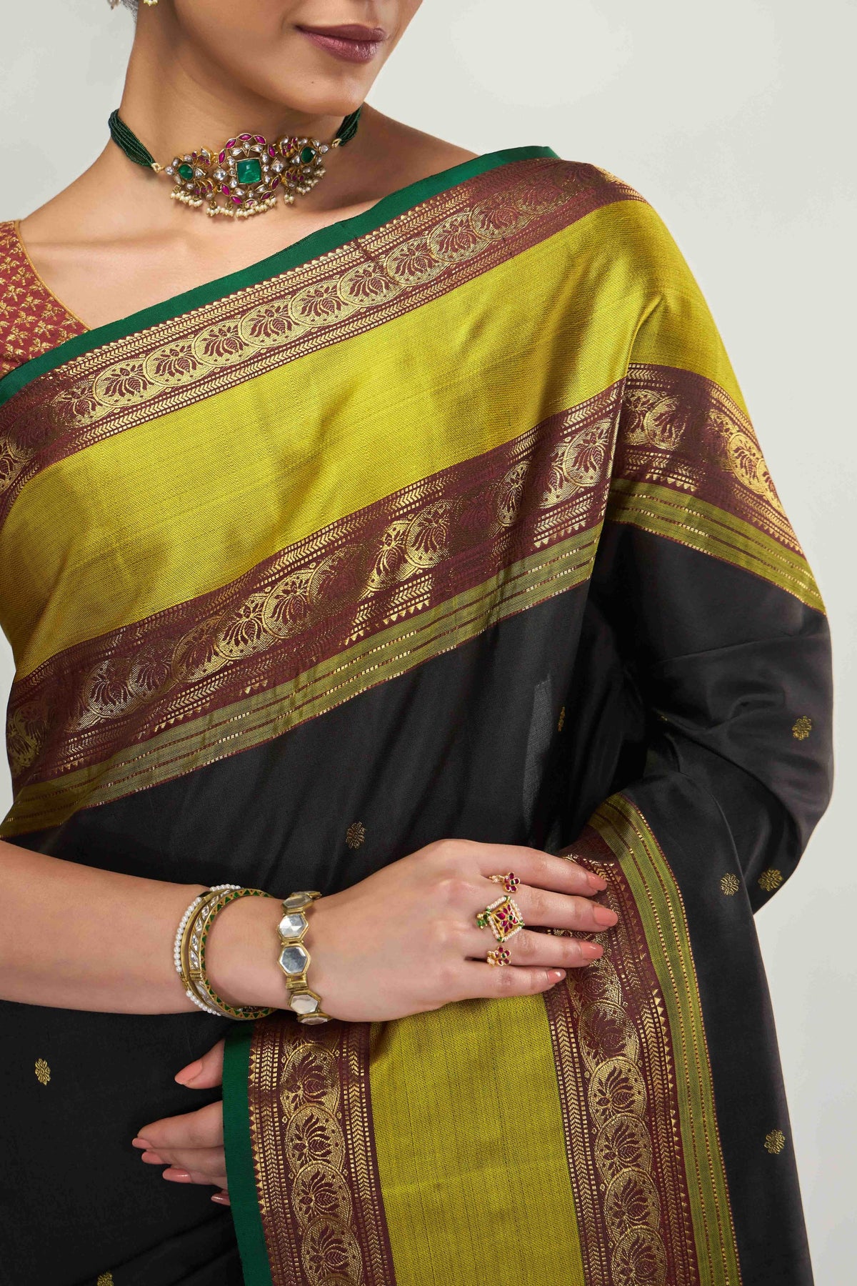 Tamira-Pure Silk Pure Gold Zari Black Kanchipuram Saree