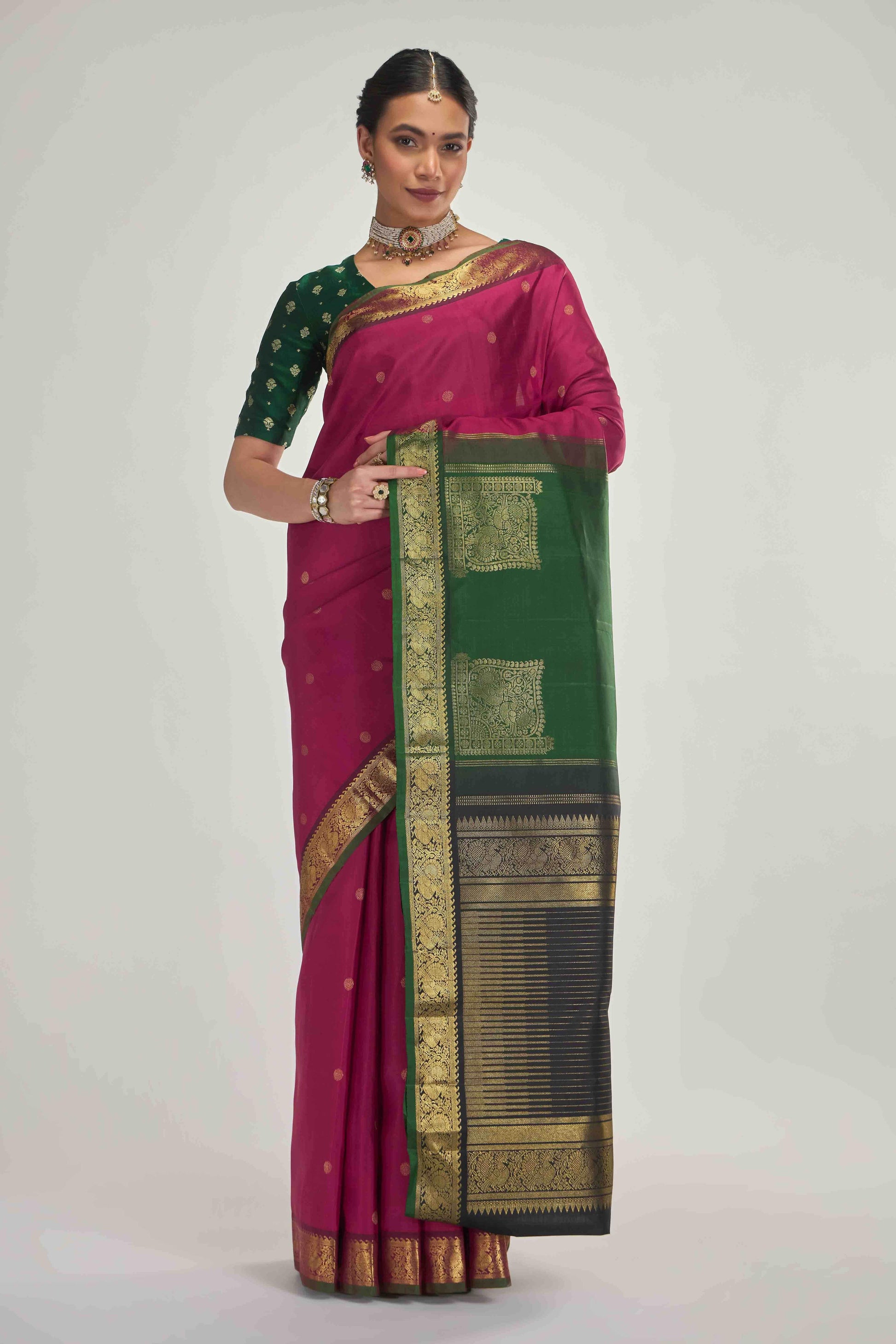 Dvisha-Pure Silk Pure Gold Zari Arraku Red Kanchipuram Saree