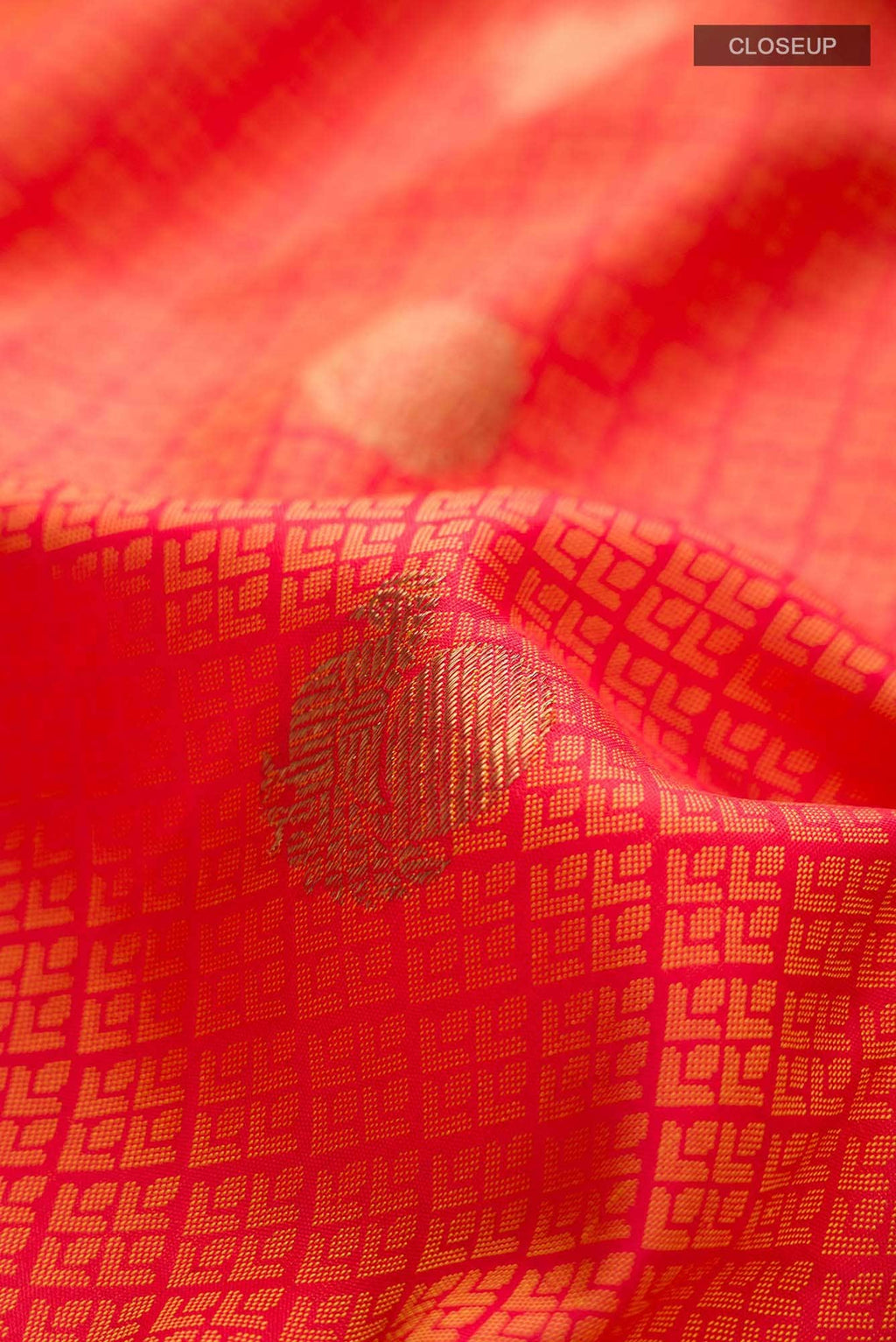Red Dual Tone Kanchipuram Silk Saree