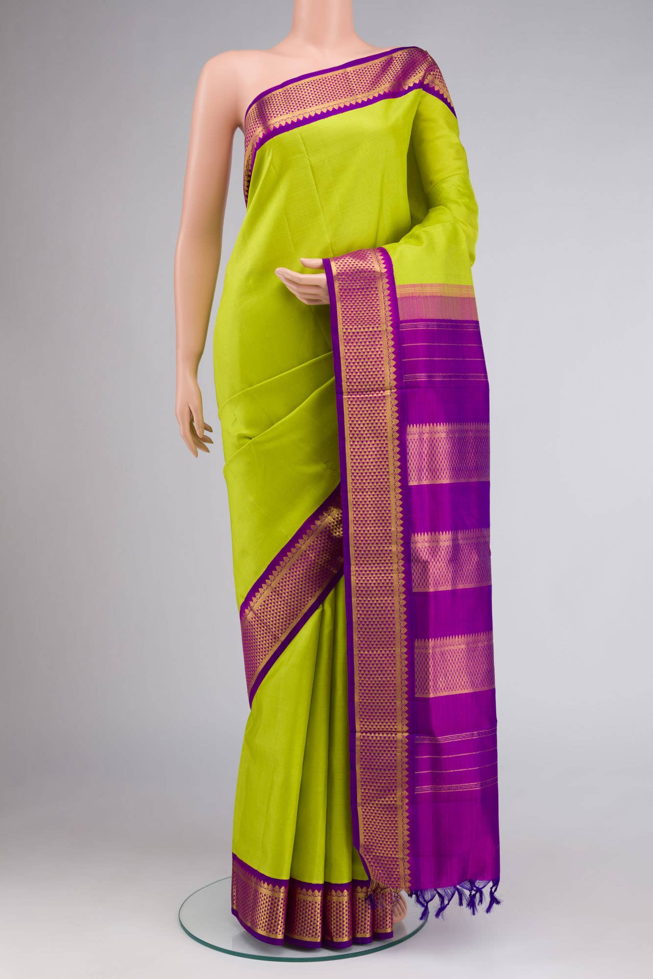 Green Kanchipuram Silk Nine Yards Saree