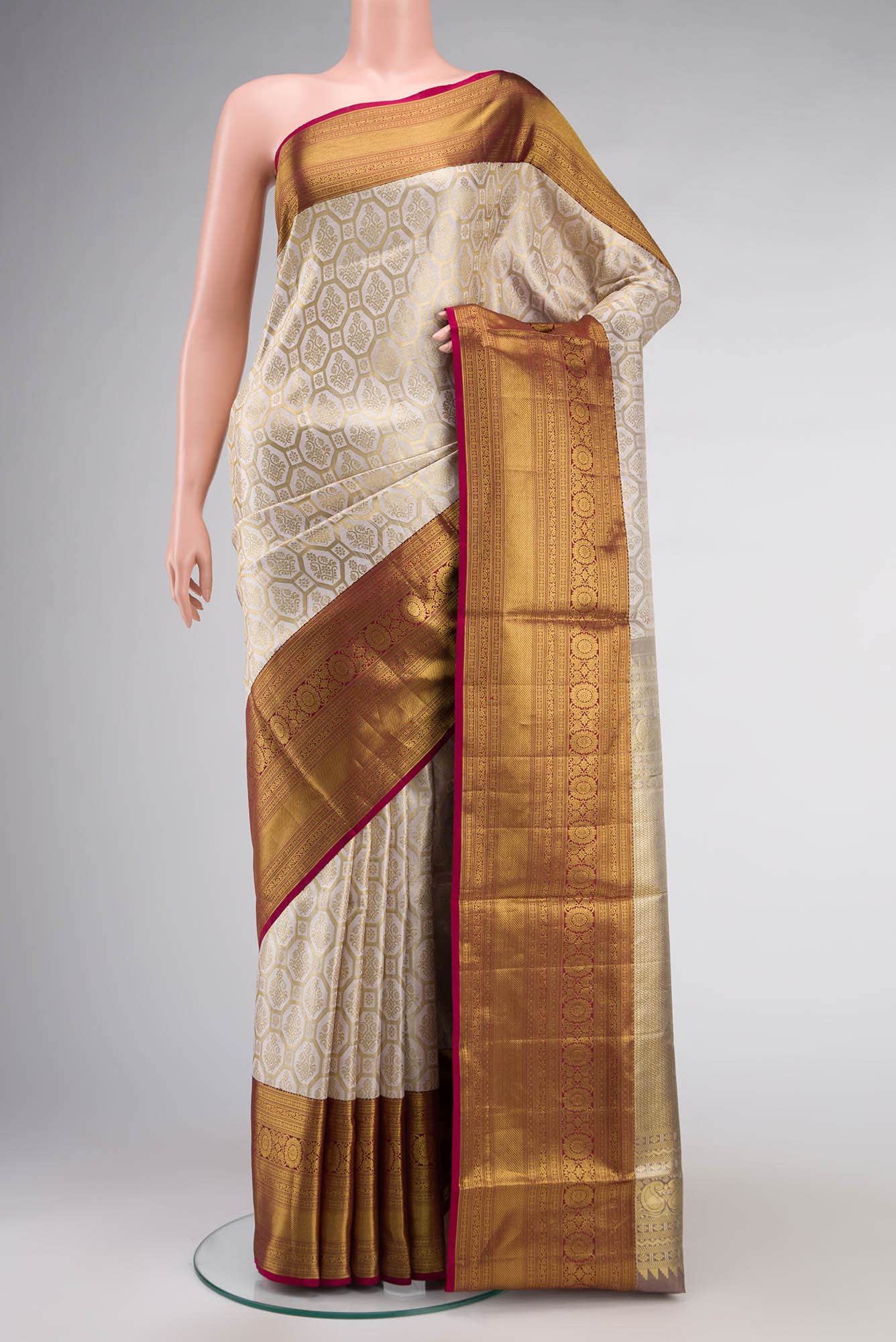 Beige Kanchipuram Silk Saree