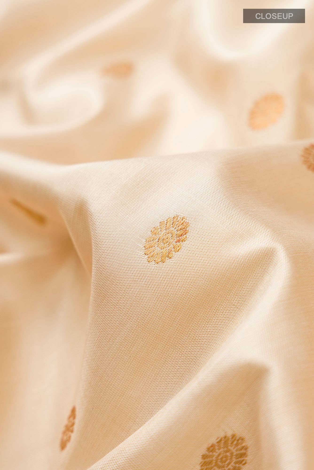 Beige Gadwal Silk Saree