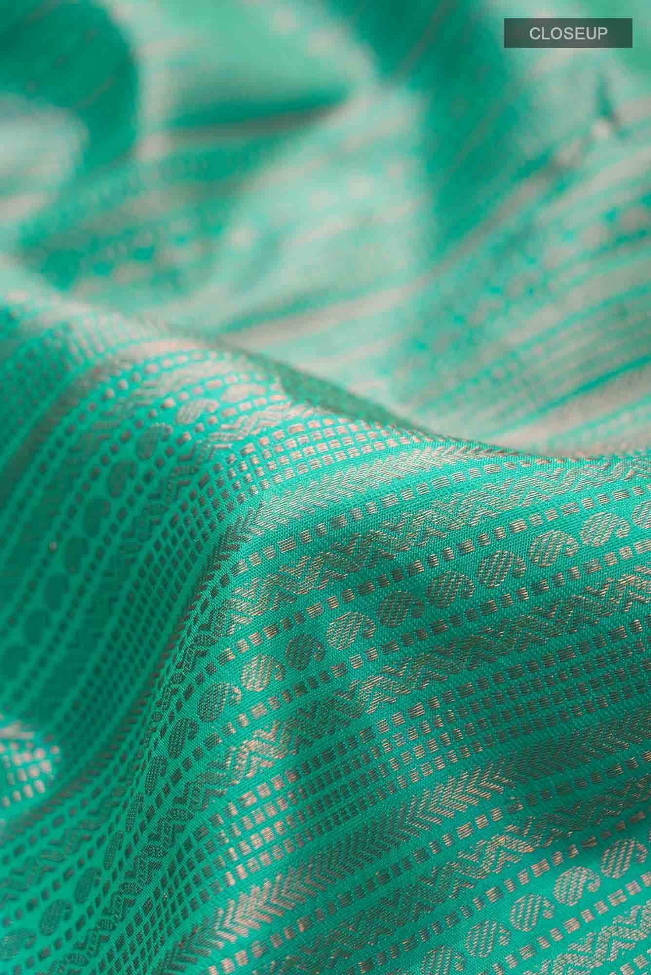 Green Dual Tone Kanchipuram Silk Saree