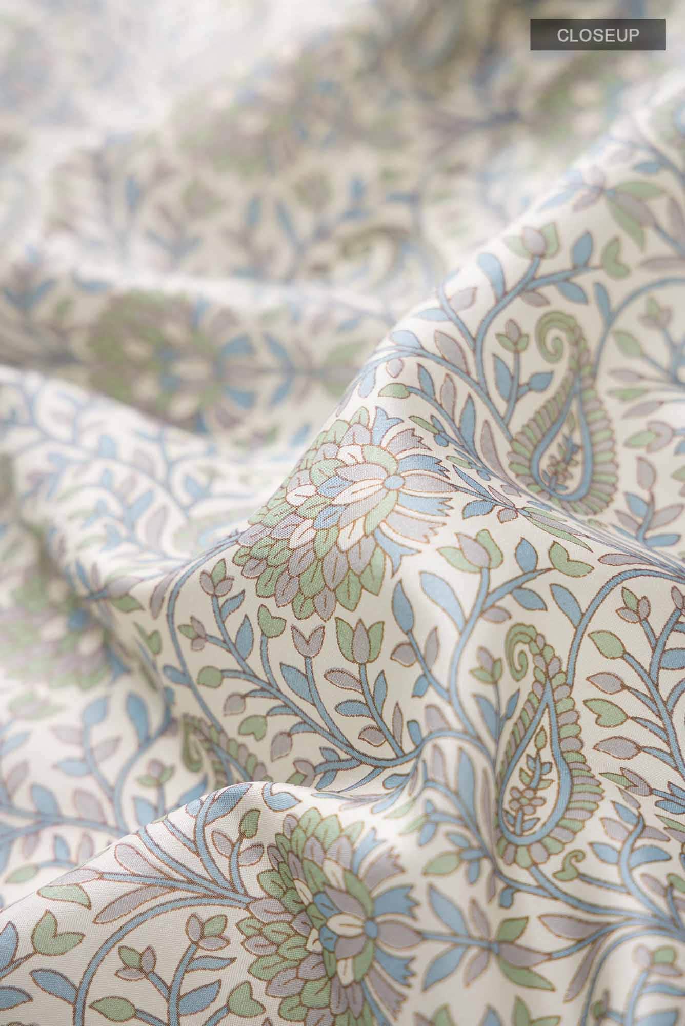 Cream Printed Silk Saree