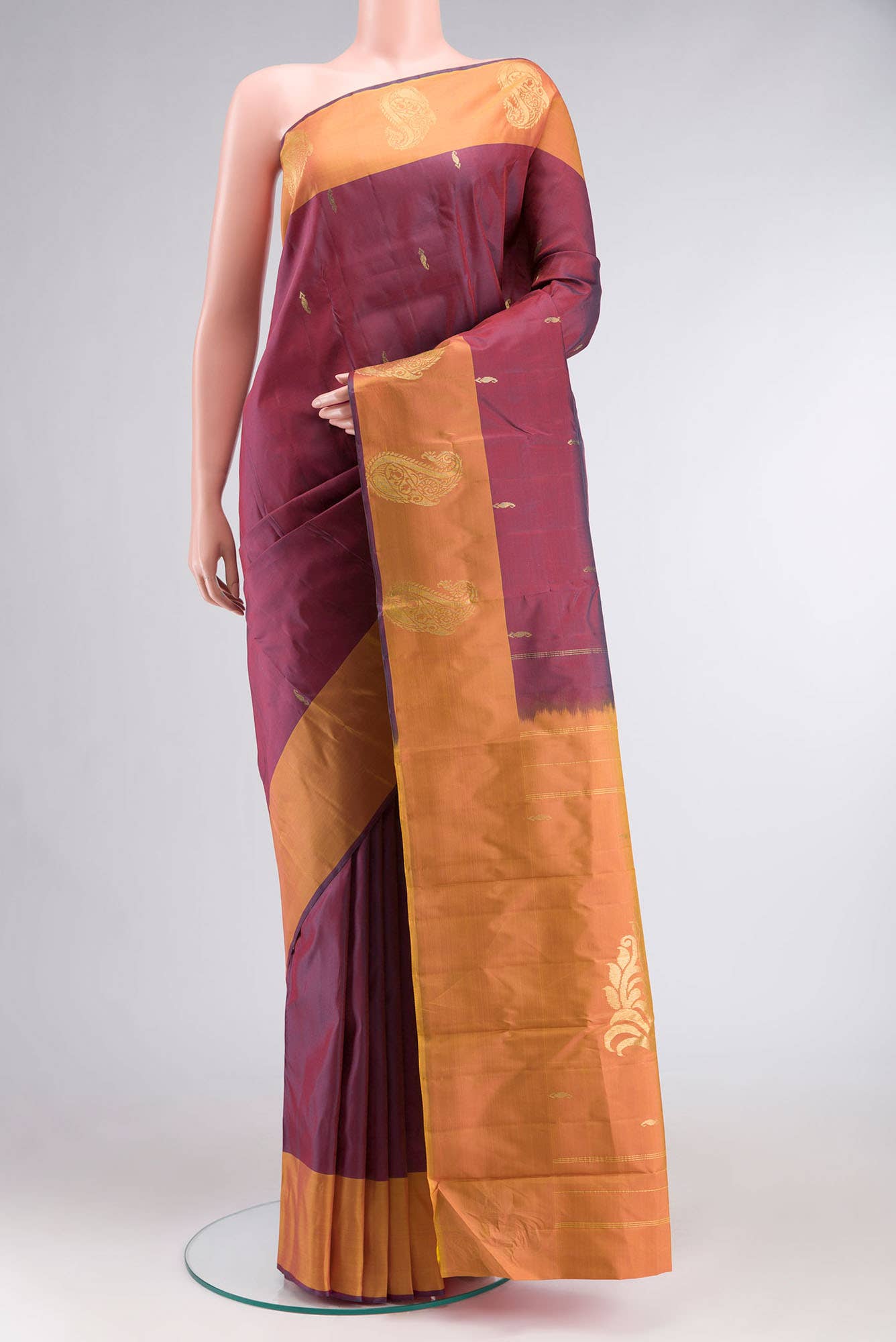 Magenta with Green Dual Tone Kanchipuram Silk Saree