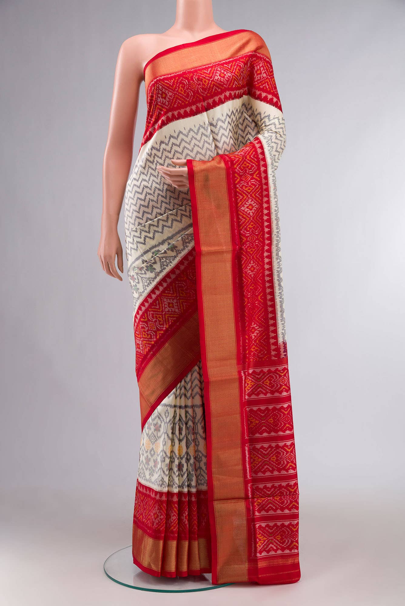 Cream Pochampally Silk Saree