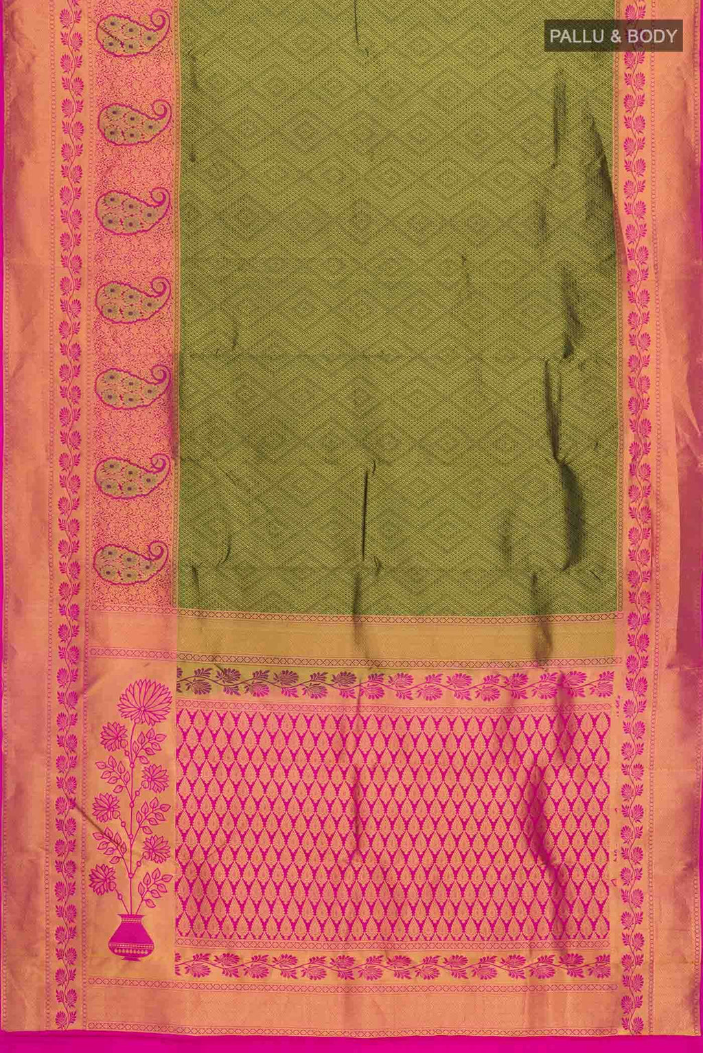 Bottle Green Kanchipuram Silk Saree