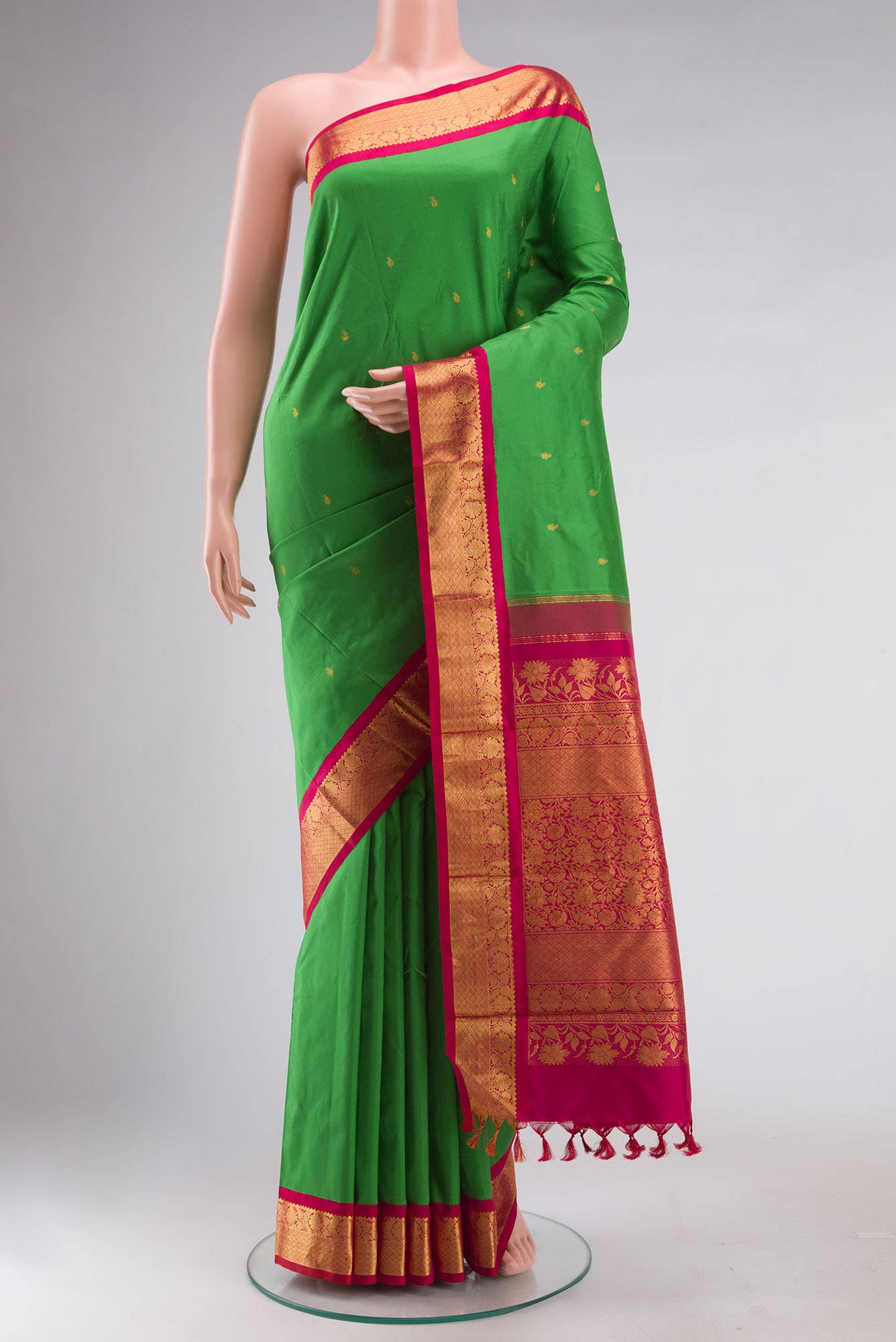 Green Kanchipuram Silk Saree