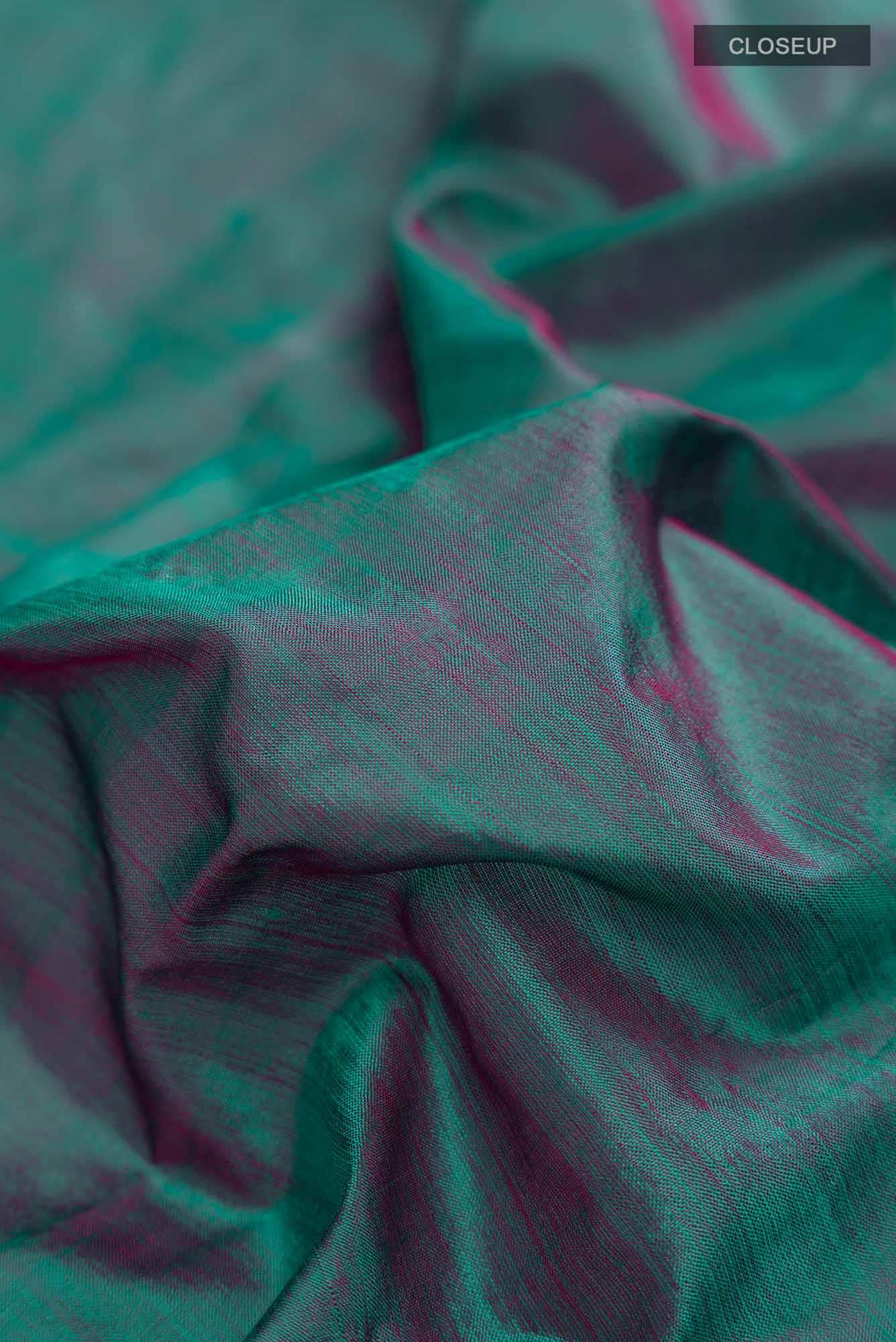 Green with Maroon Dual Tone Kanchipuram Silk Saree