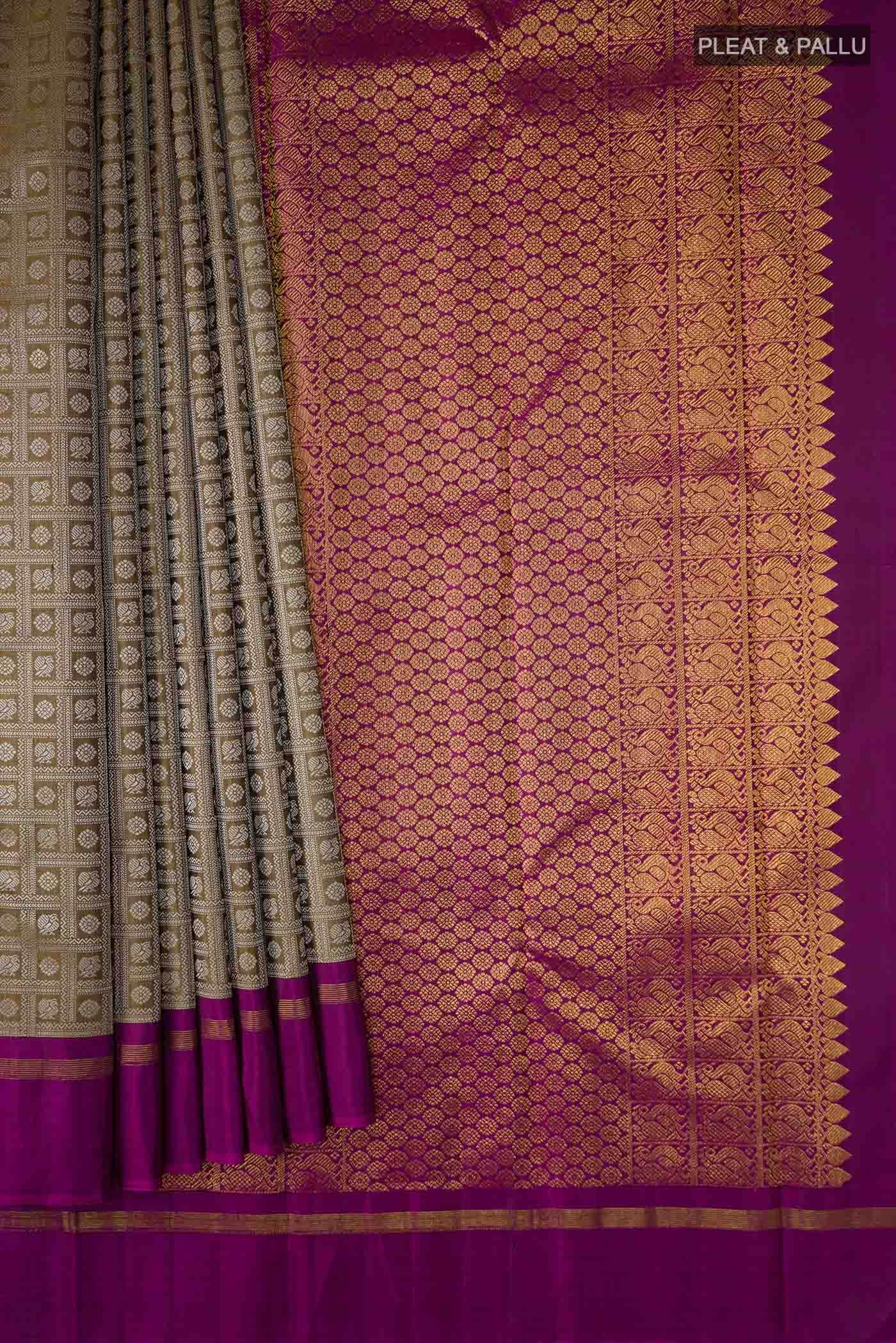 Mehandi Green Kanchipuram Silk Saree