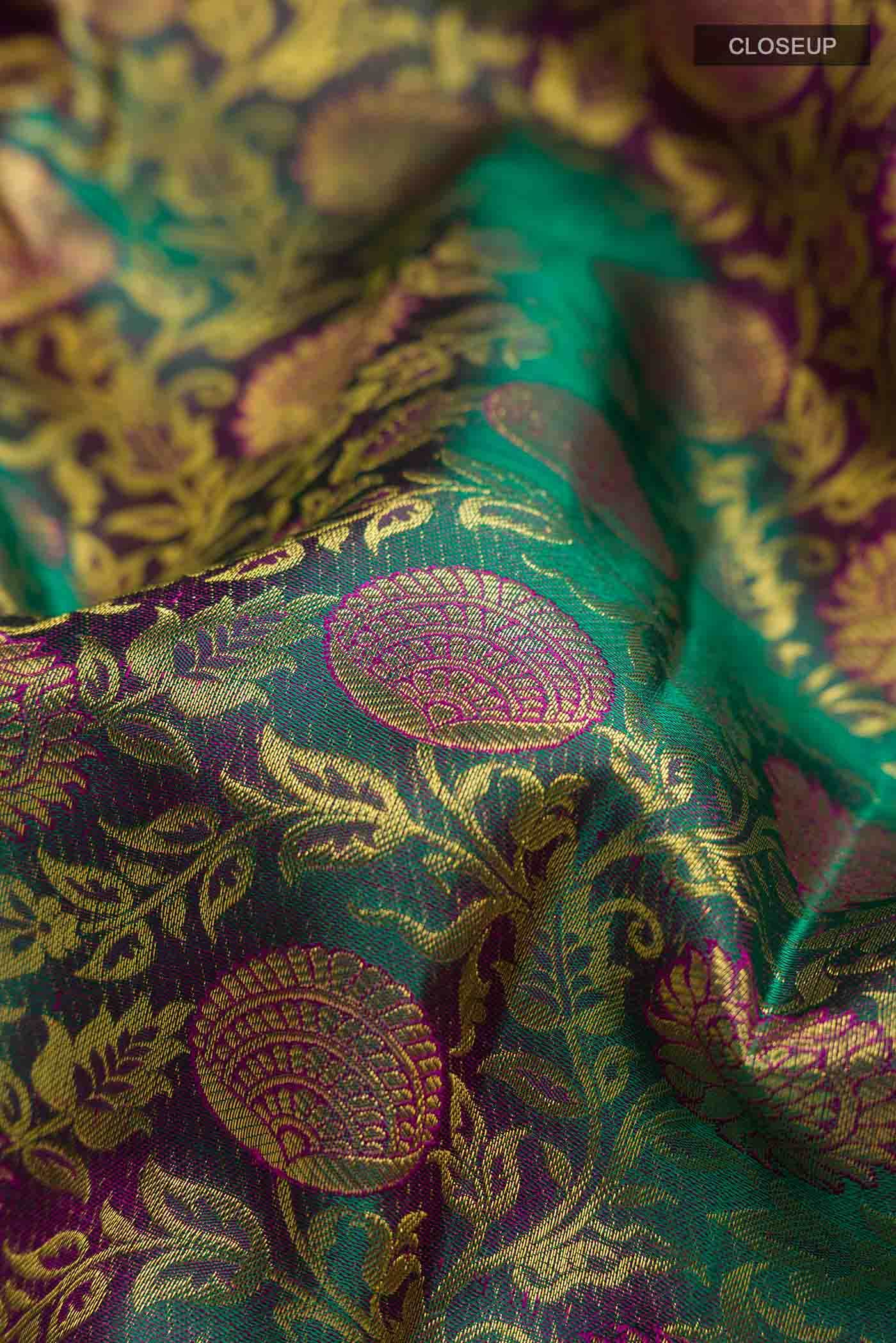 Green with Purple Dual Tone Kanchipuram Silk Saree