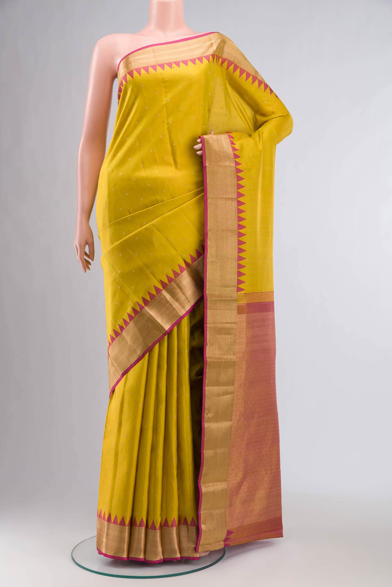 Green Kanchipuram Silk Saree