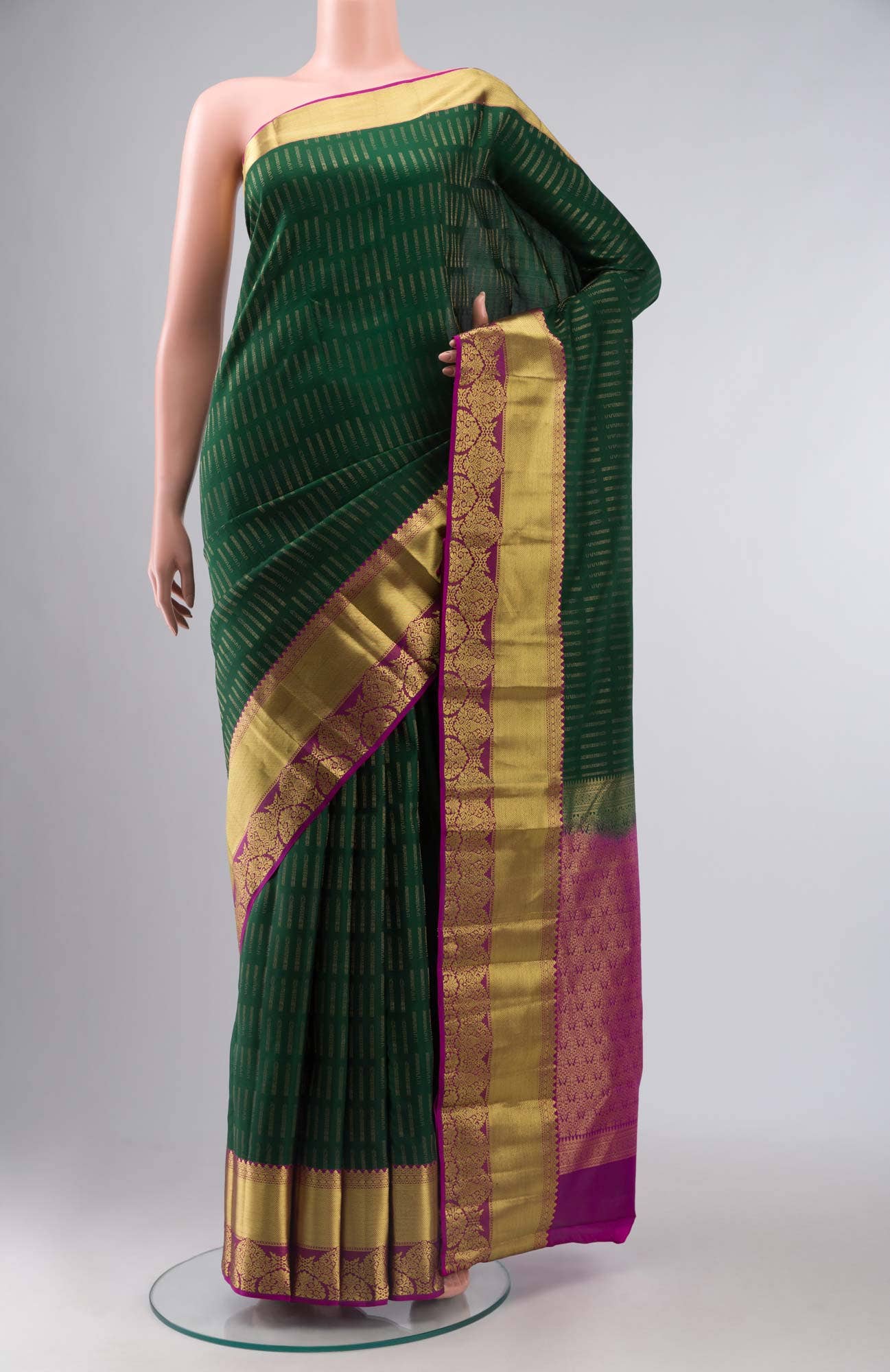 Bottle Green Kanchipuram Silk Saree