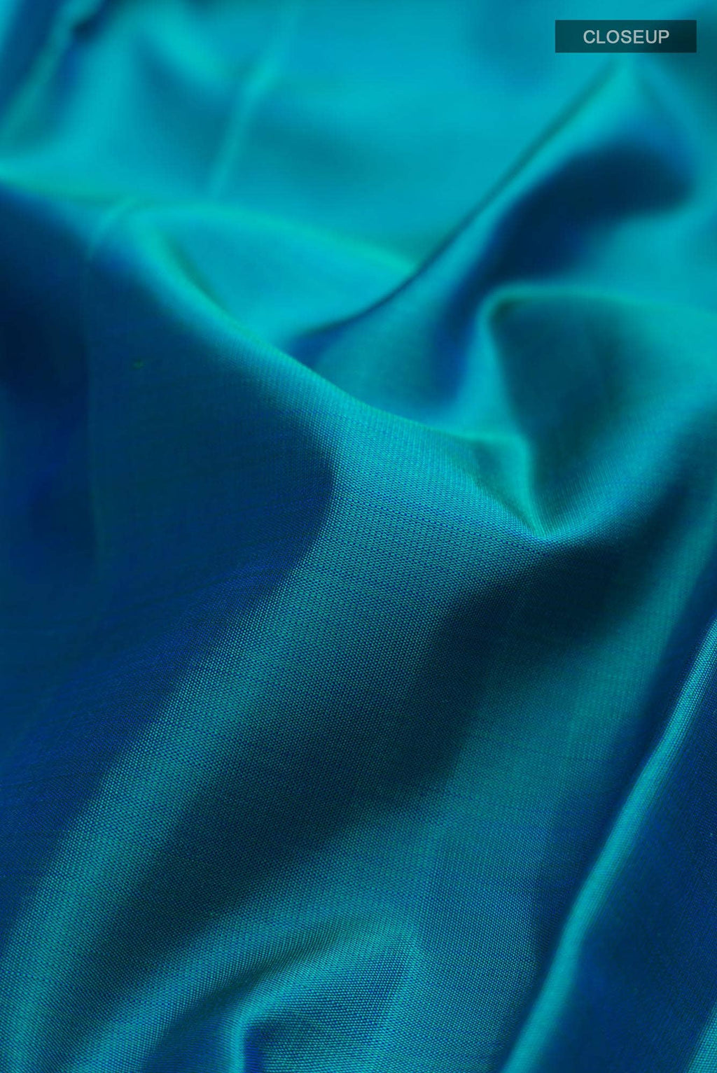 Blue with Green Dual Tone Kanchipuram Silk Saree