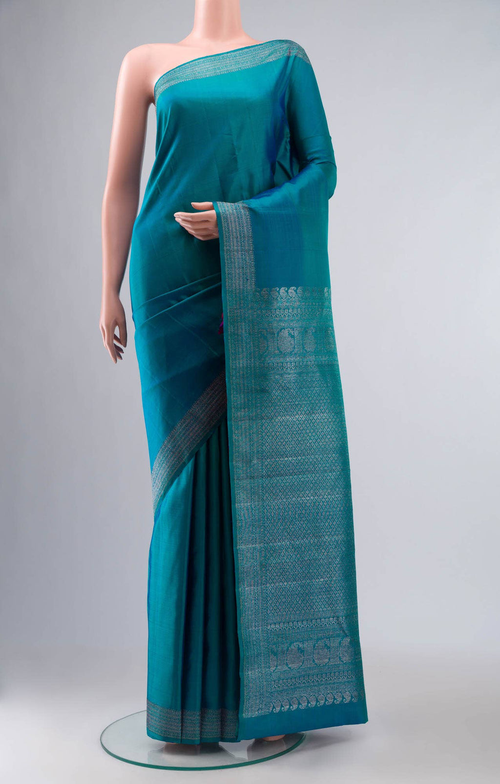 Blue with Green Dual Tone Kanchipuram Silk Saree
