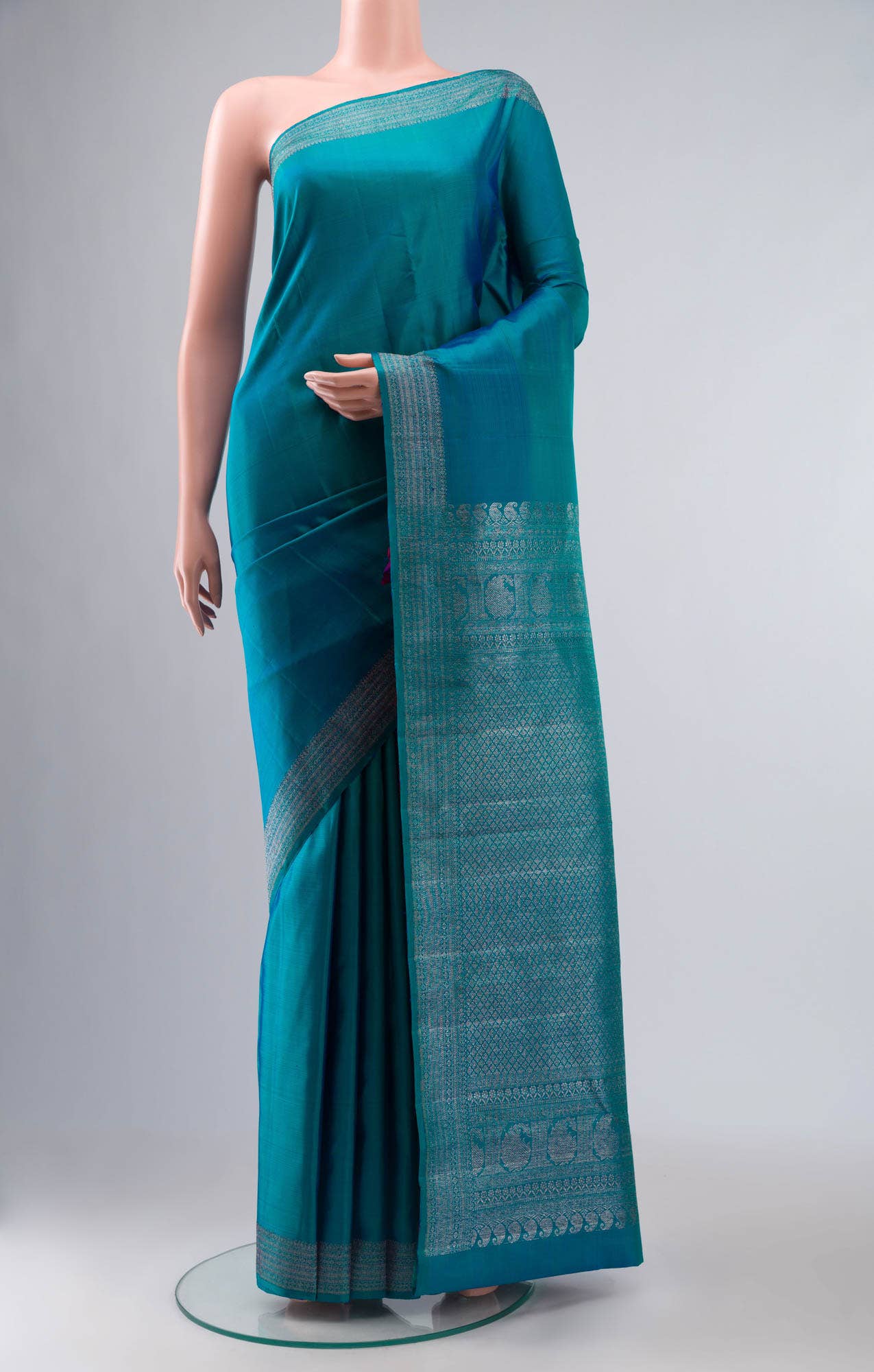 Blue with Green Dual Tone Kanchipuram Silk Saree
