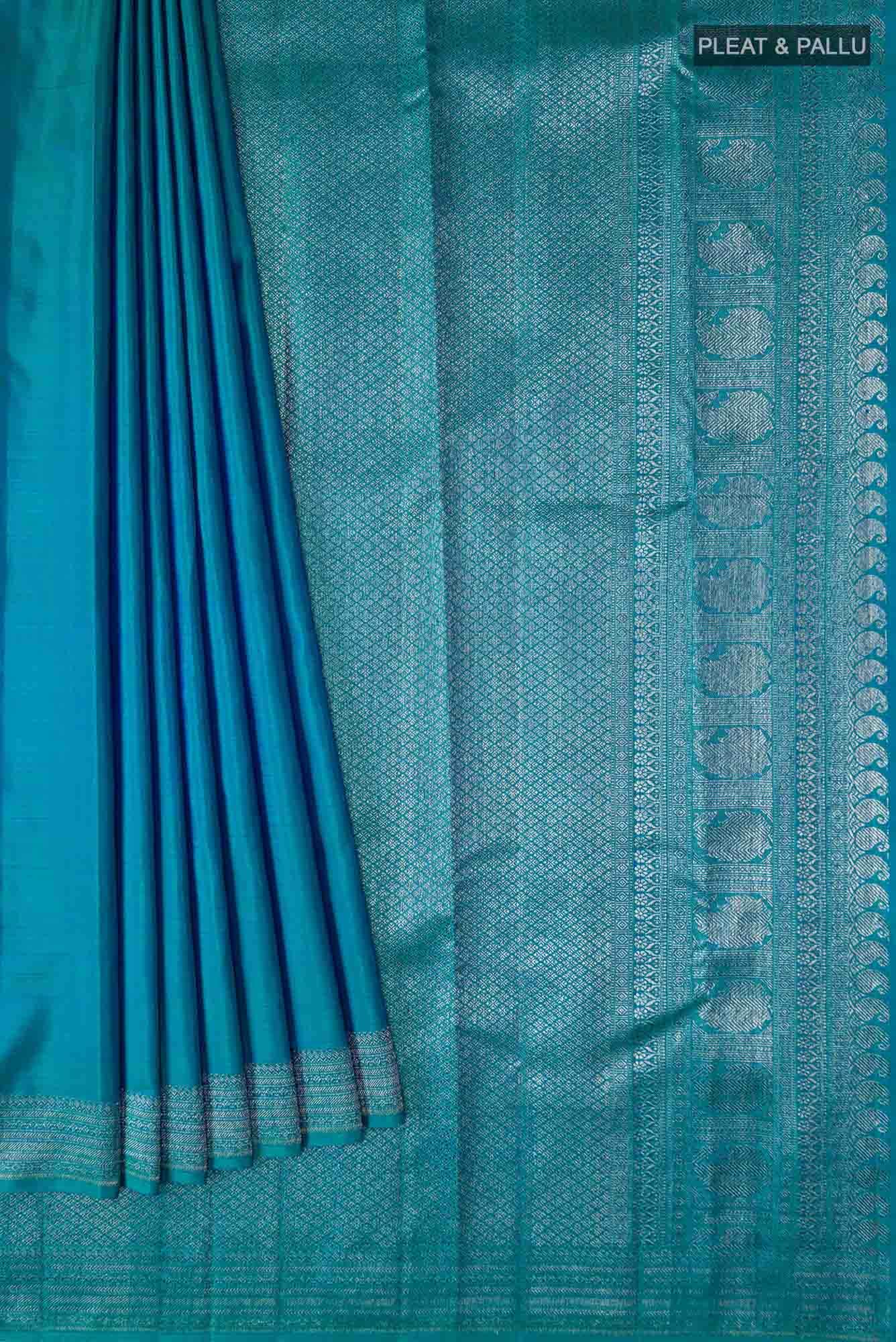 Blue with Green Dual Tone Kanchipuram Silk Saree