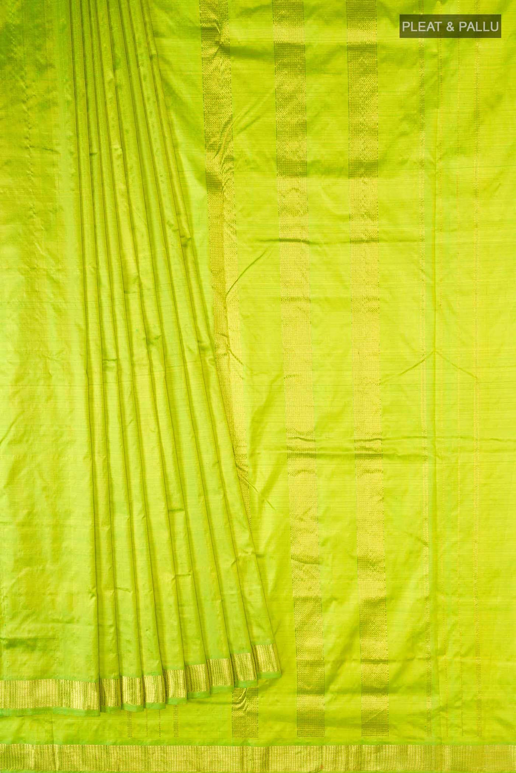 Parrot Green Kanchipuram Silk Nine Yards Saree