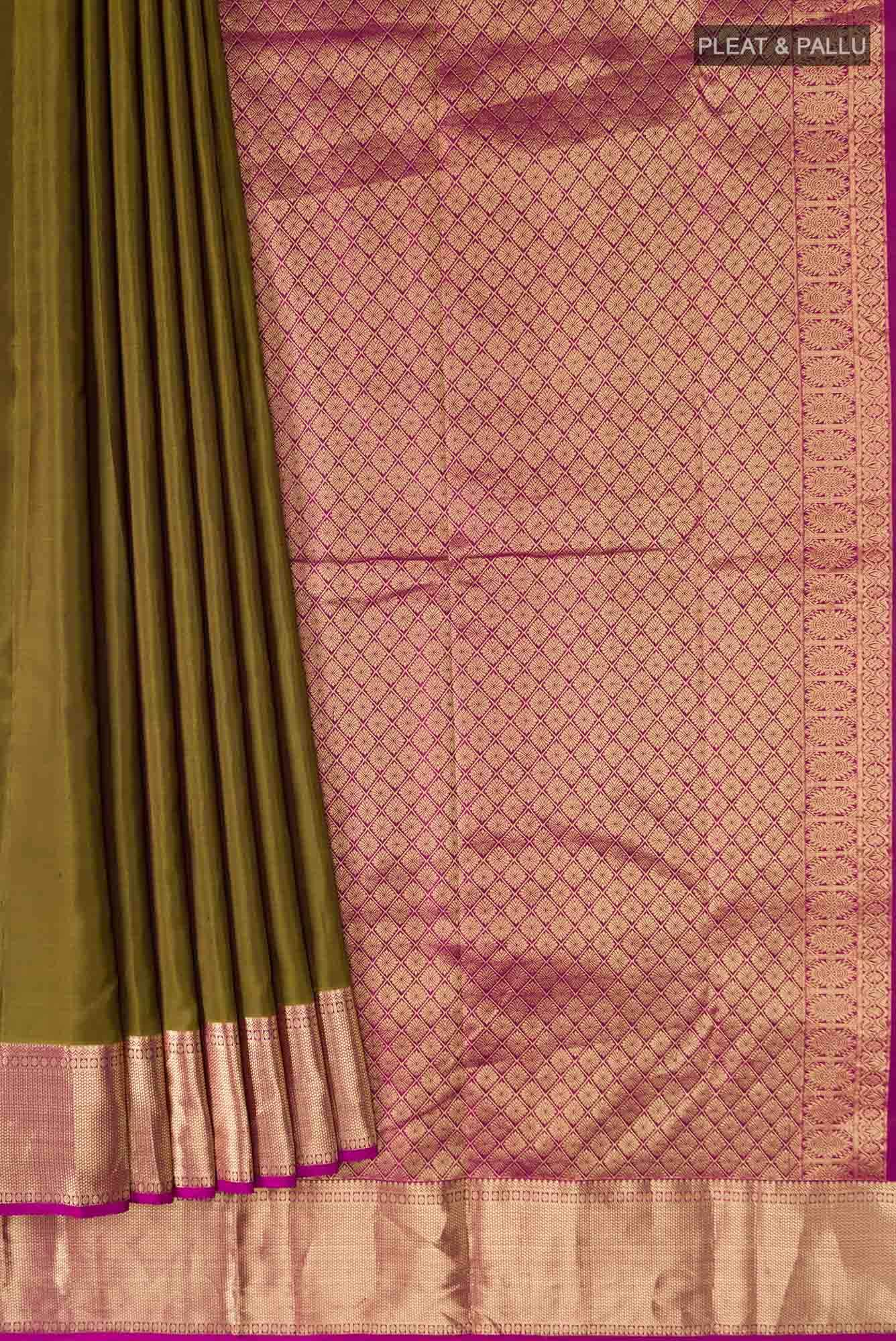Mehandi Green Kanchipuram Silk Saree
