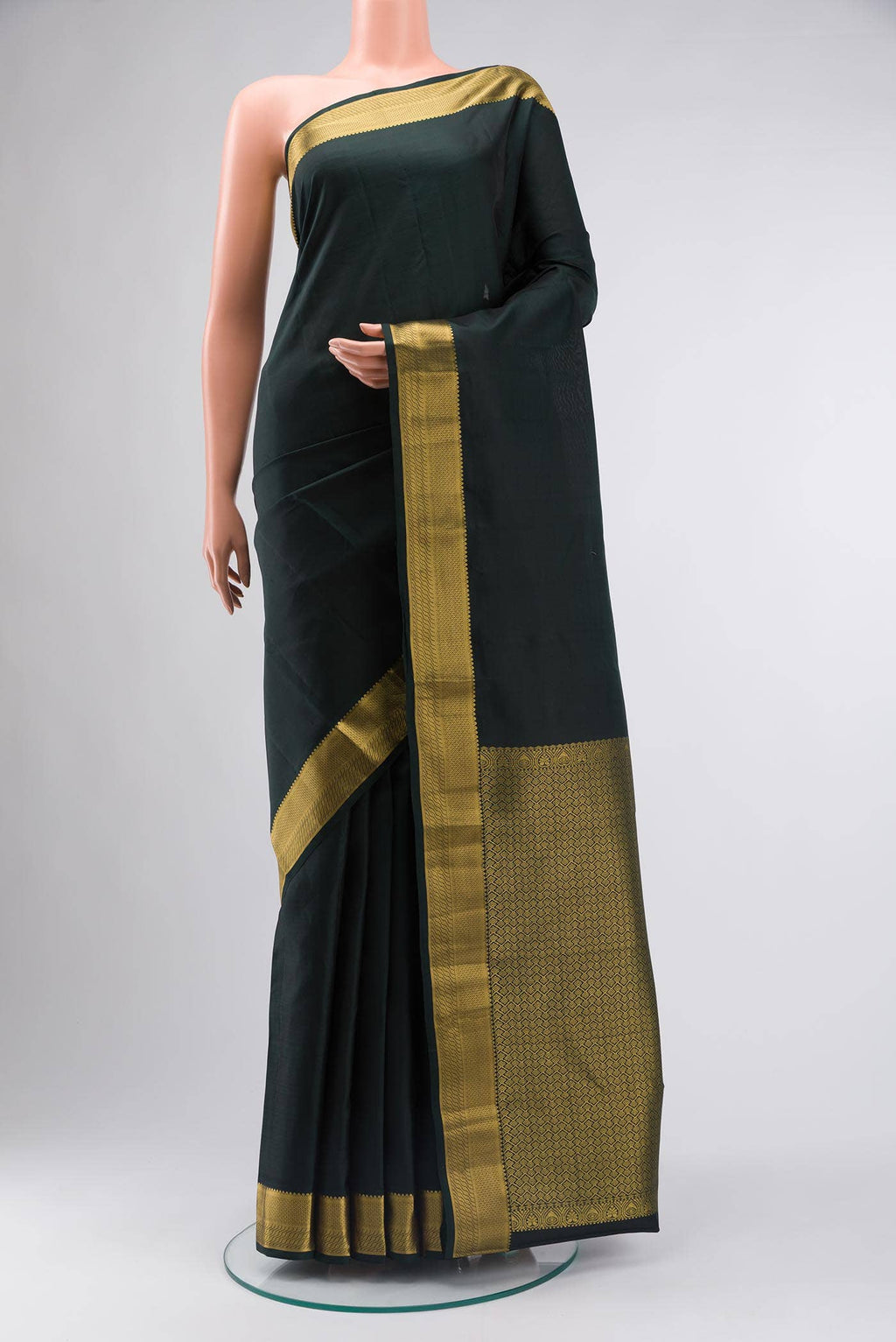 Bottle Green Kanchipuram Silk Saree