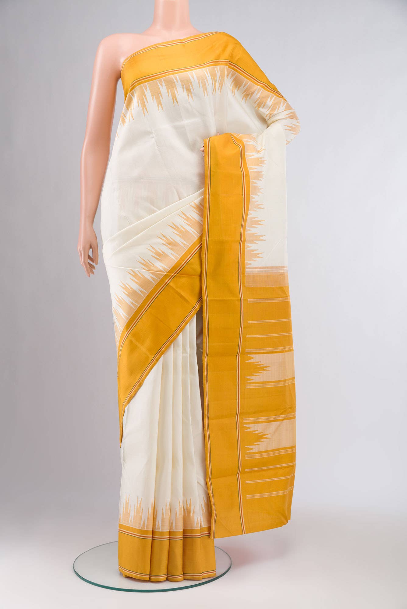 Off White Kanchipuram Silk Saree