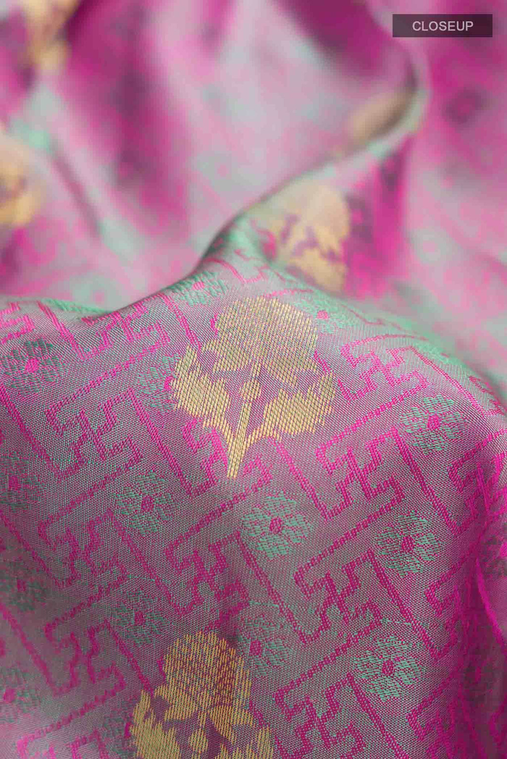 Pink with Green Dual Tone Kanchipuram Silk Saree