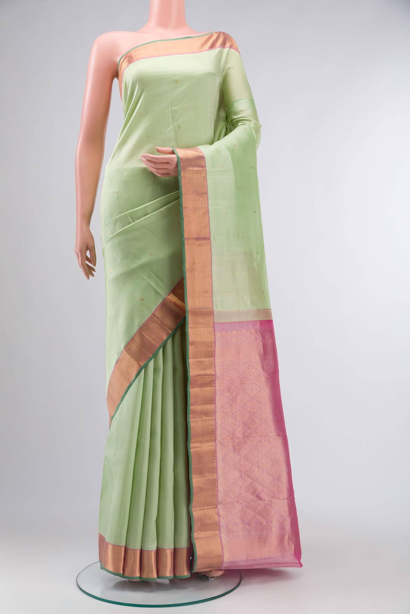 Green Dual Tone Kanchipuram Silk Saree