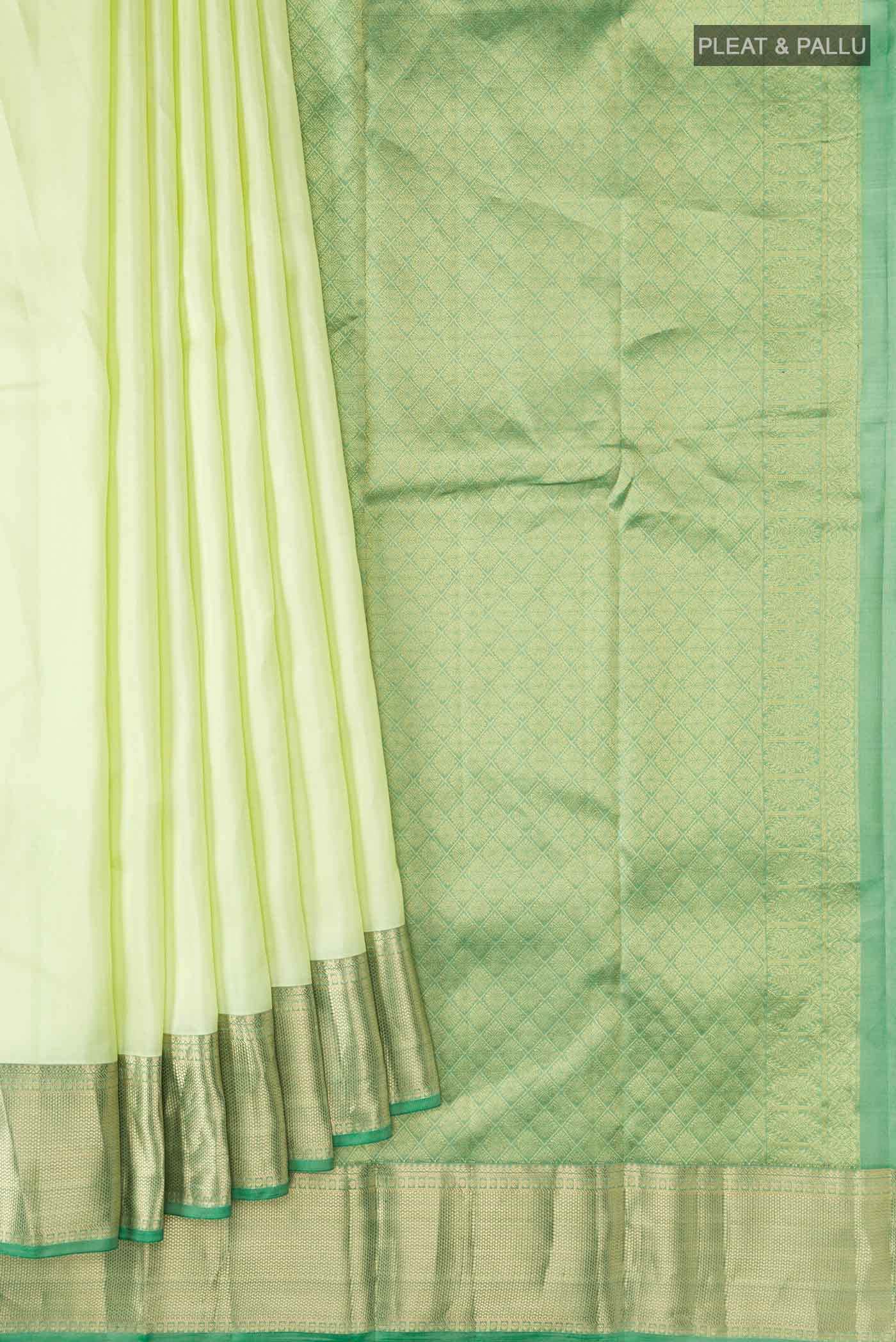 Green Dual Tone Kanchipuram Silk Saree