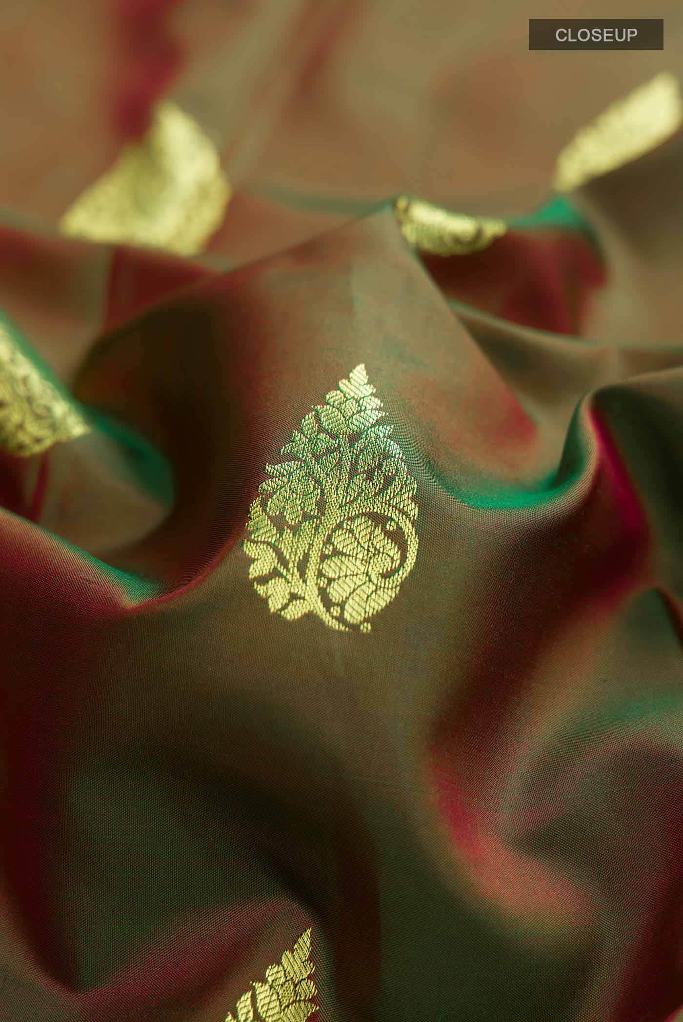 Green with Red Dual Tone Kanchipuram Silk Saree