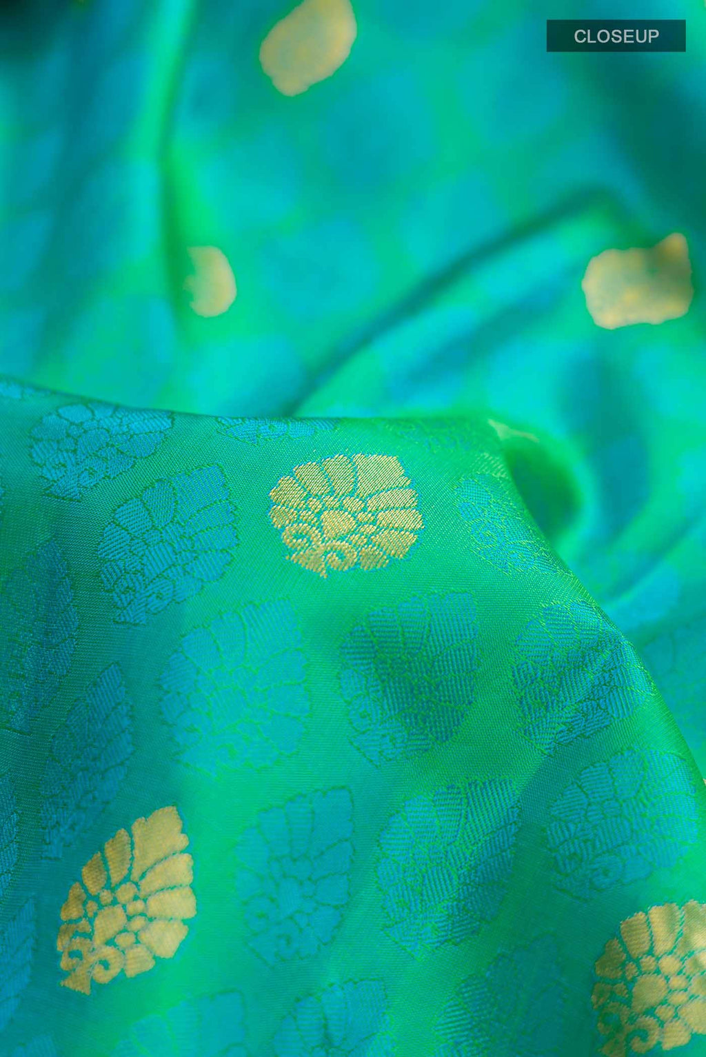 Blue with Green Dual Tone Kanchipuram Silk Saree
