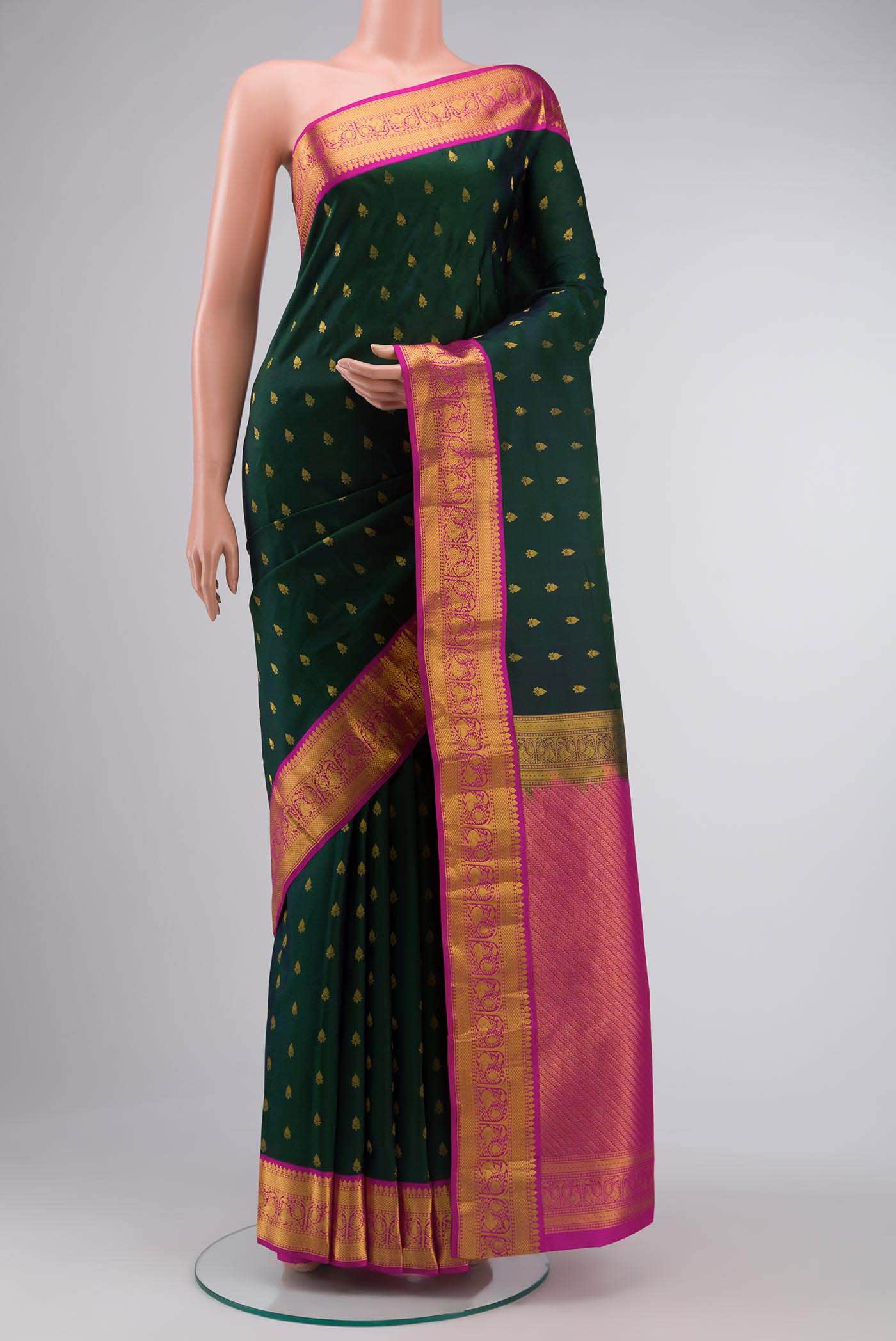 Bottle Green Kanchipuram Silk Saree