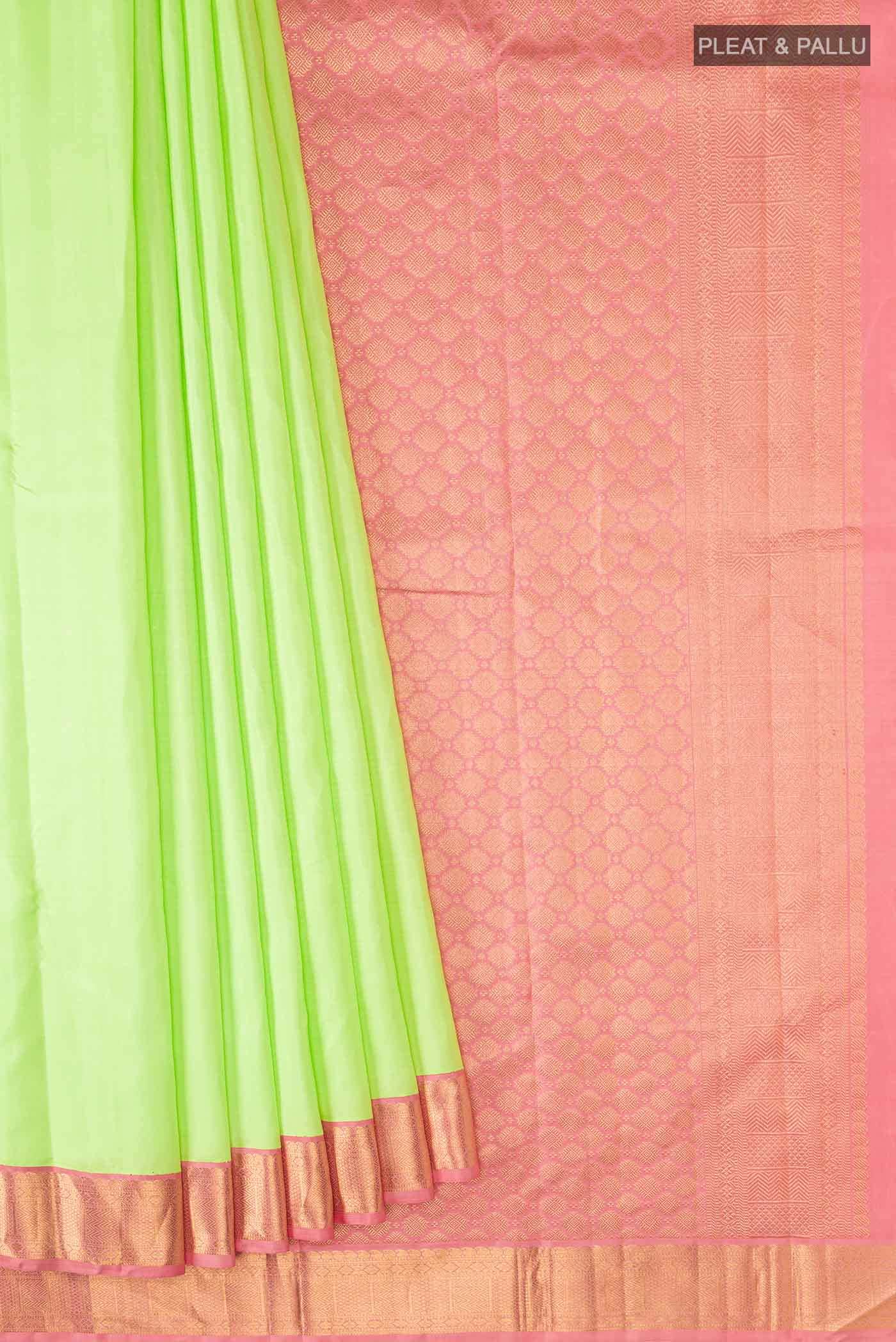 Parrot Green Kanchipuram Silk Saree