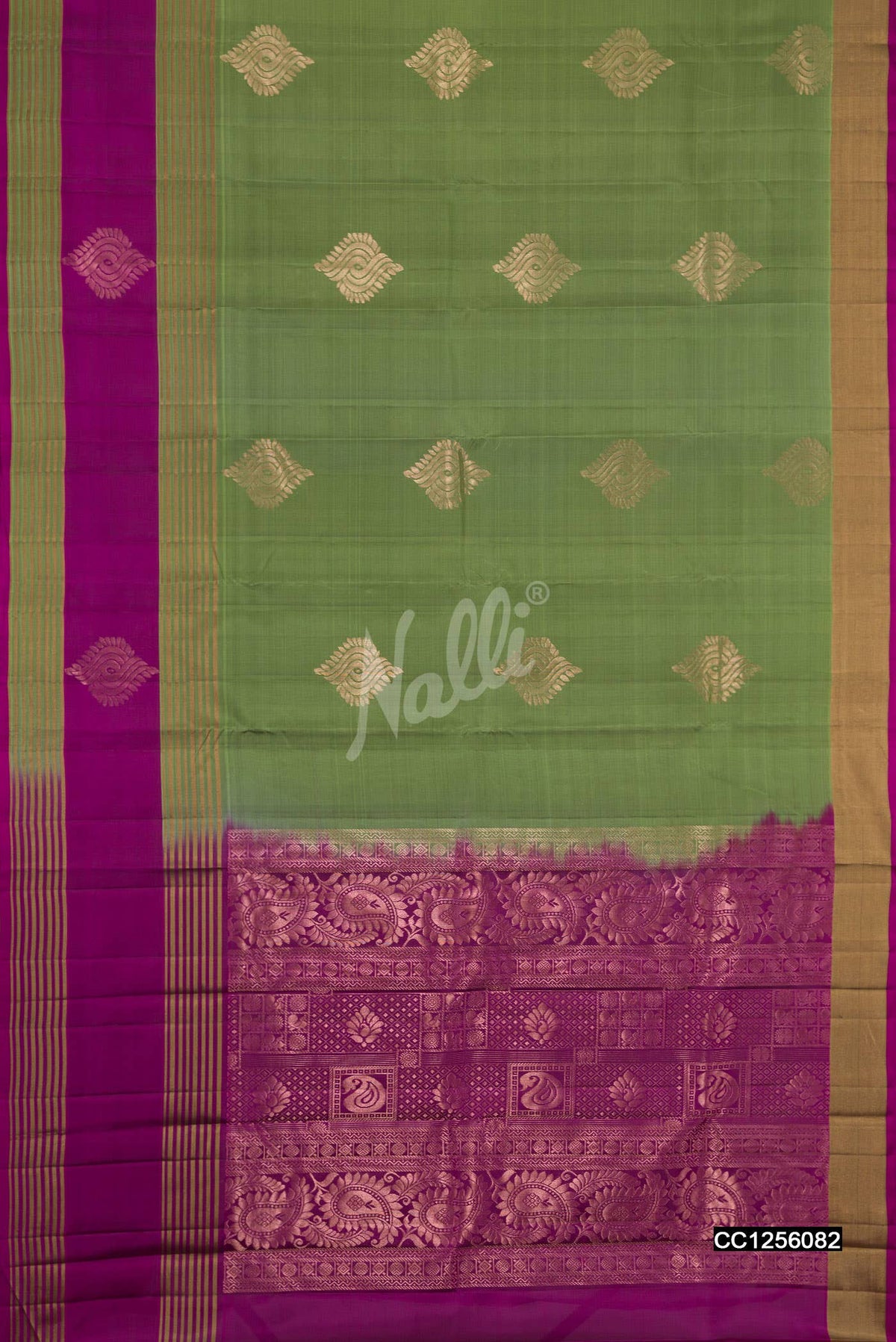 Magenta Kanchipuram Silk Saree