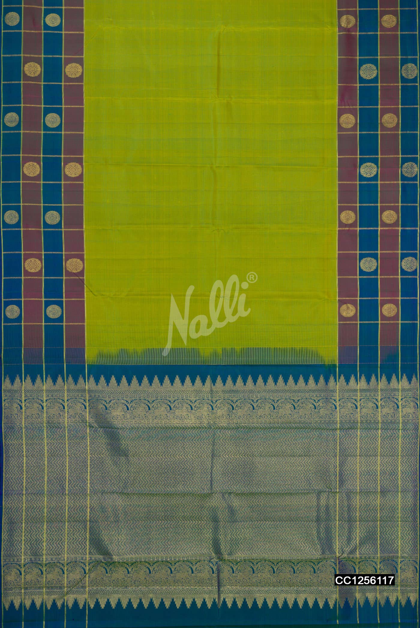 Parrot Green Kanchipuram Silk Saree