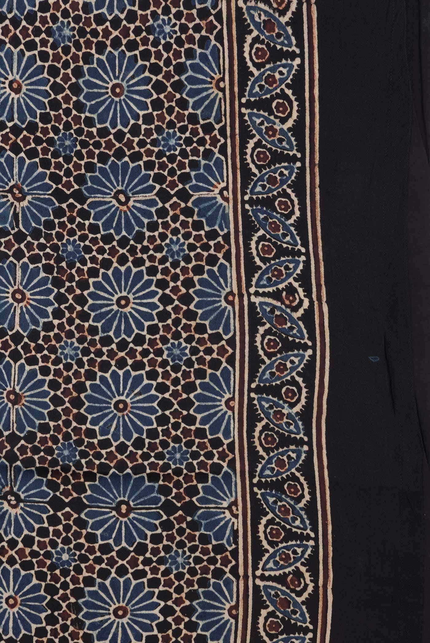 Coffee Brown Dual Tone Satin Crepe Saree