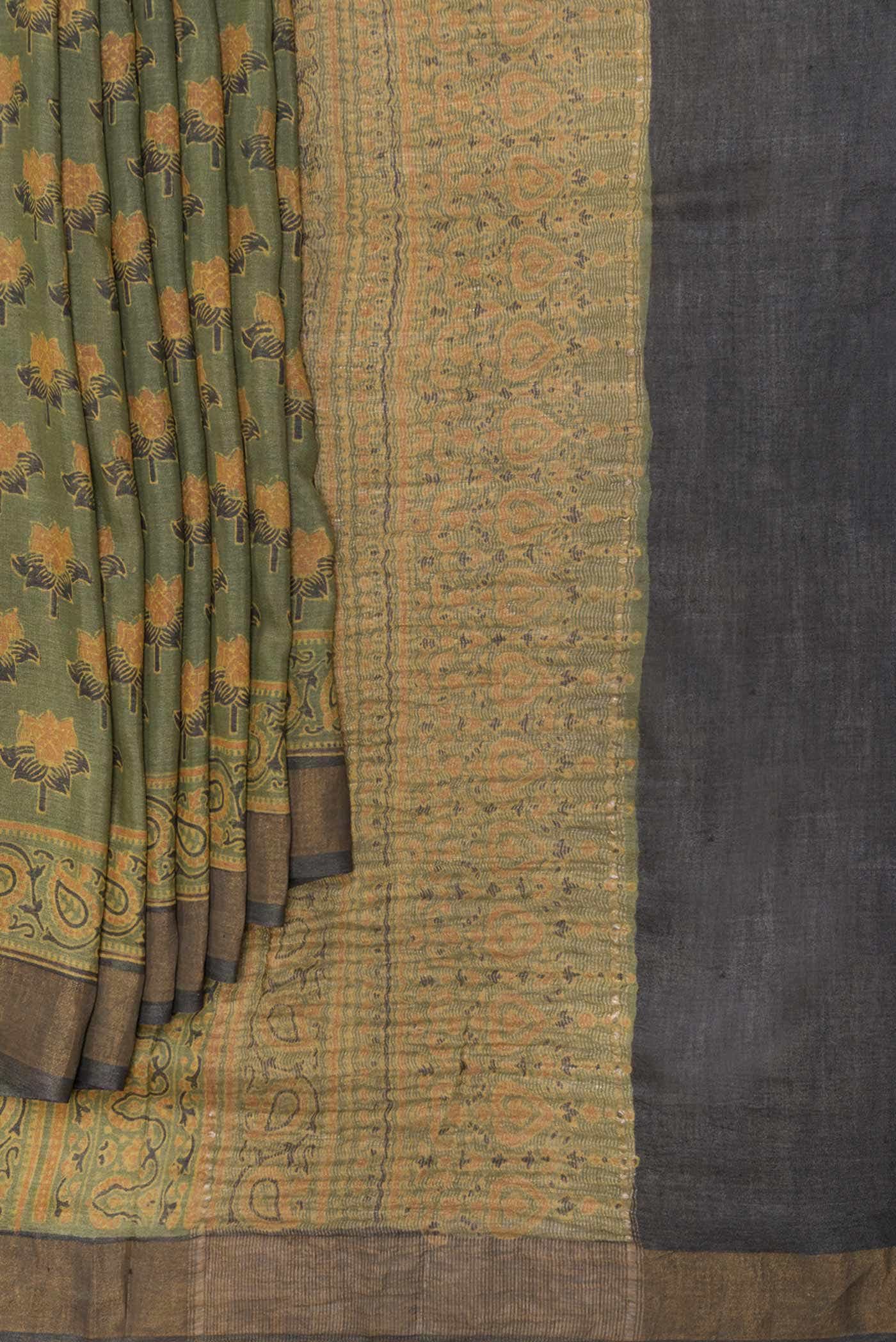 Green Dual Tone Tussar Silk Saree