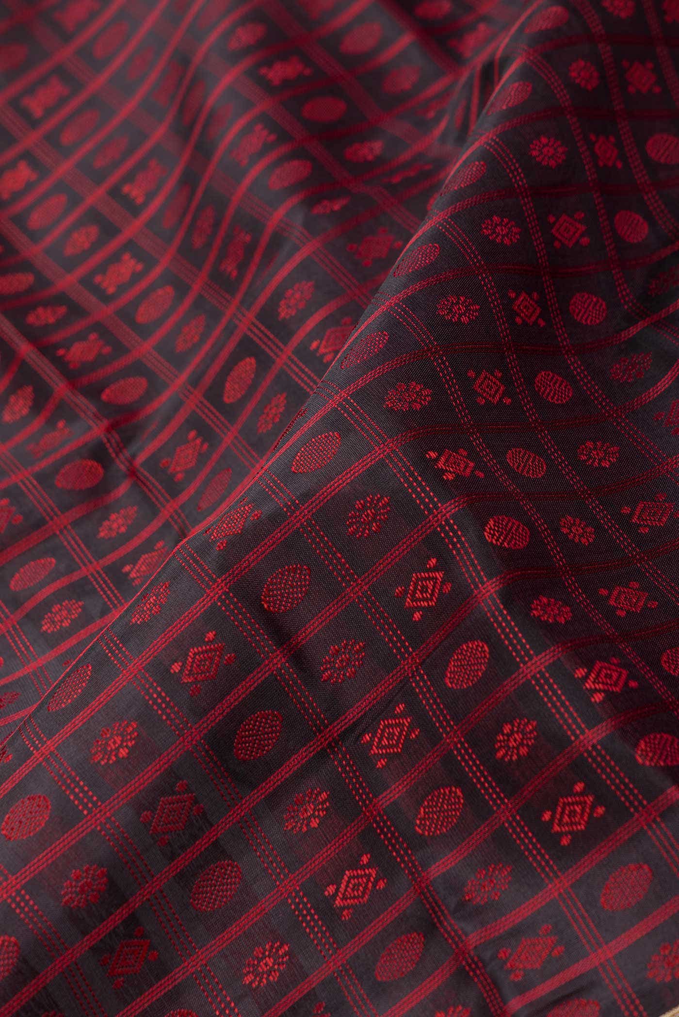 Pure Silk Pure Zari Black Dual Tone Kanchipuram Saree