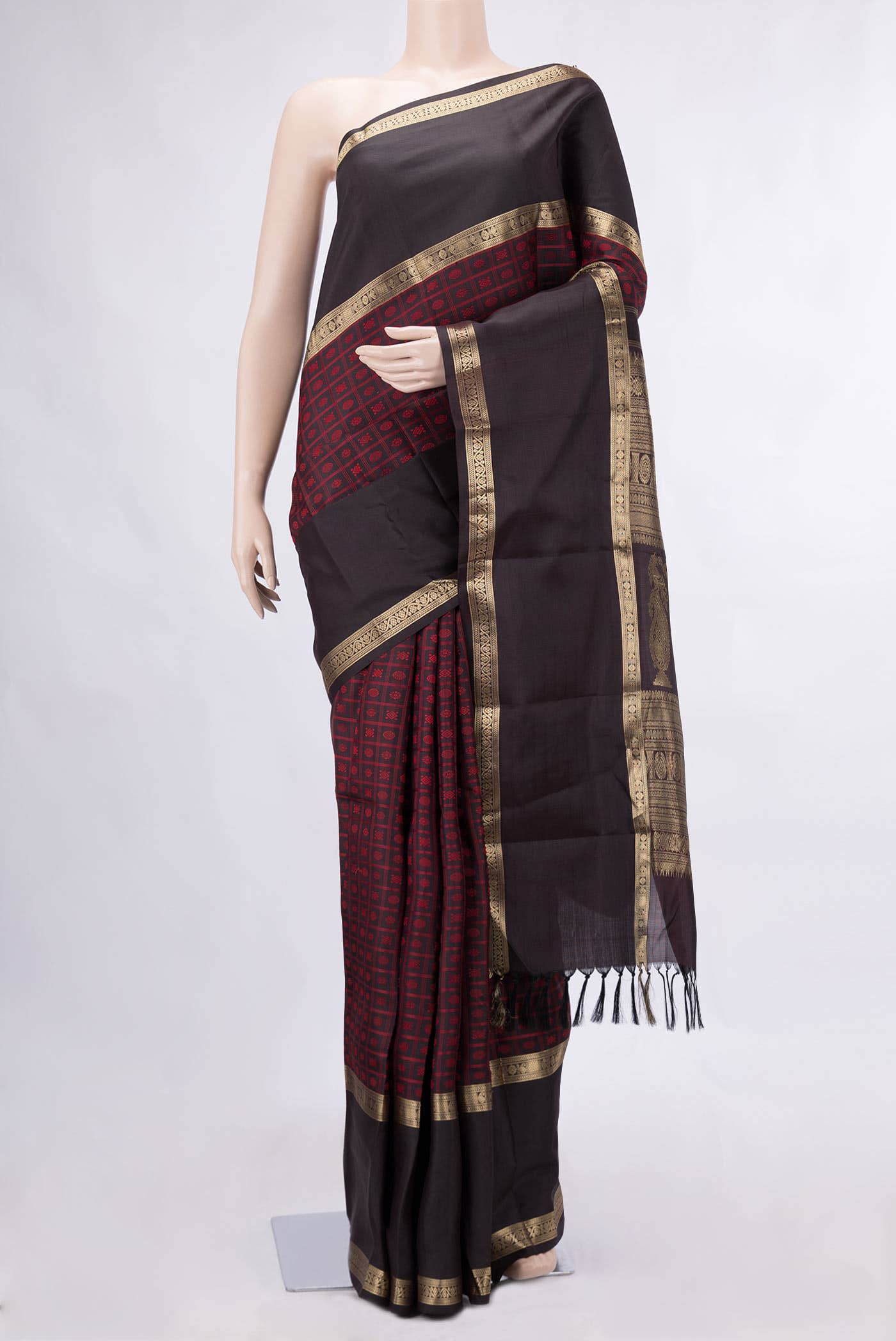 Pure Silk Pure Zari Black Dual Tone Kanchipuram Saree