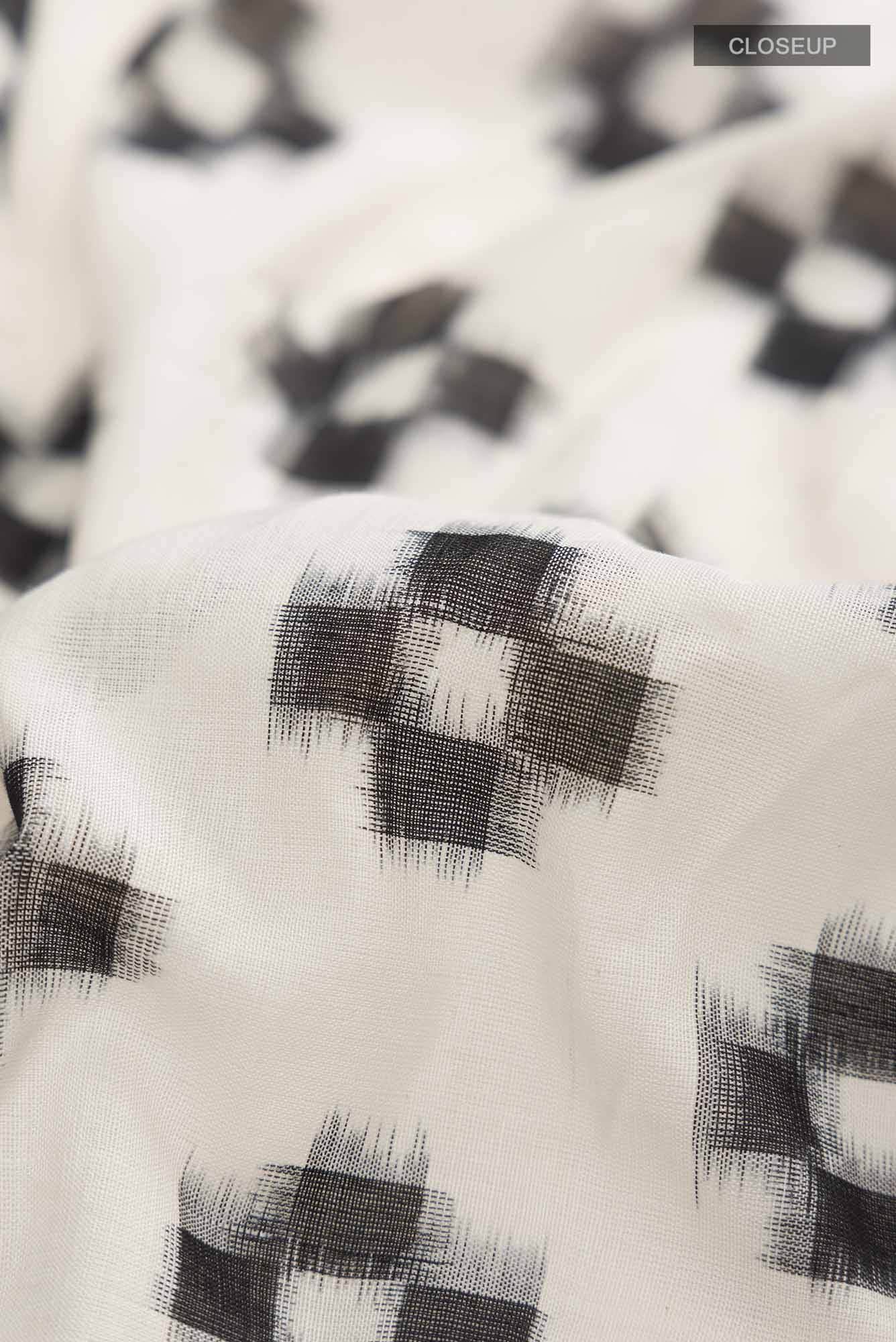 Off White Pochampally Cotton Saree