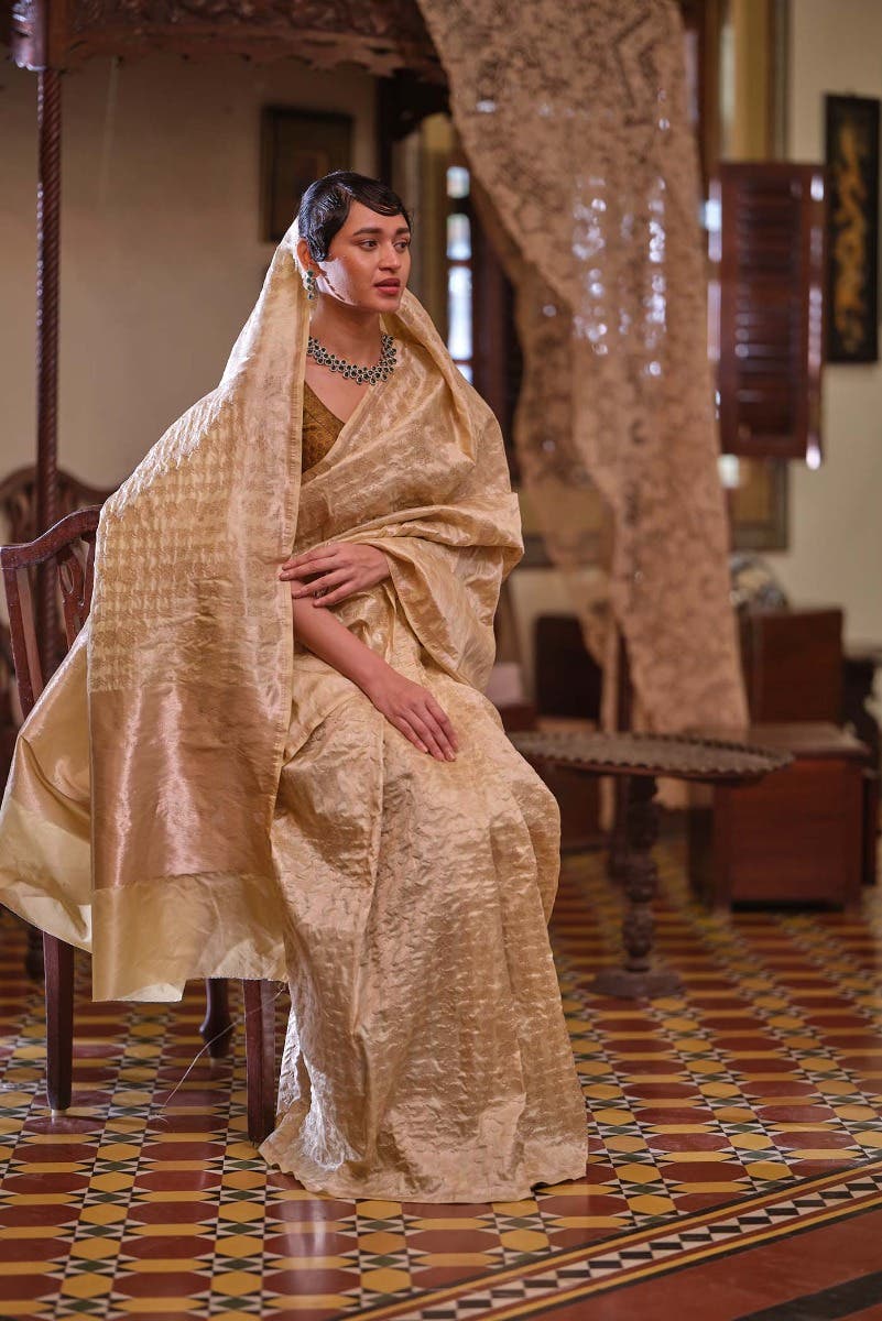 Pamposh Petite Beige Katan Banarasi Banarasi Saree