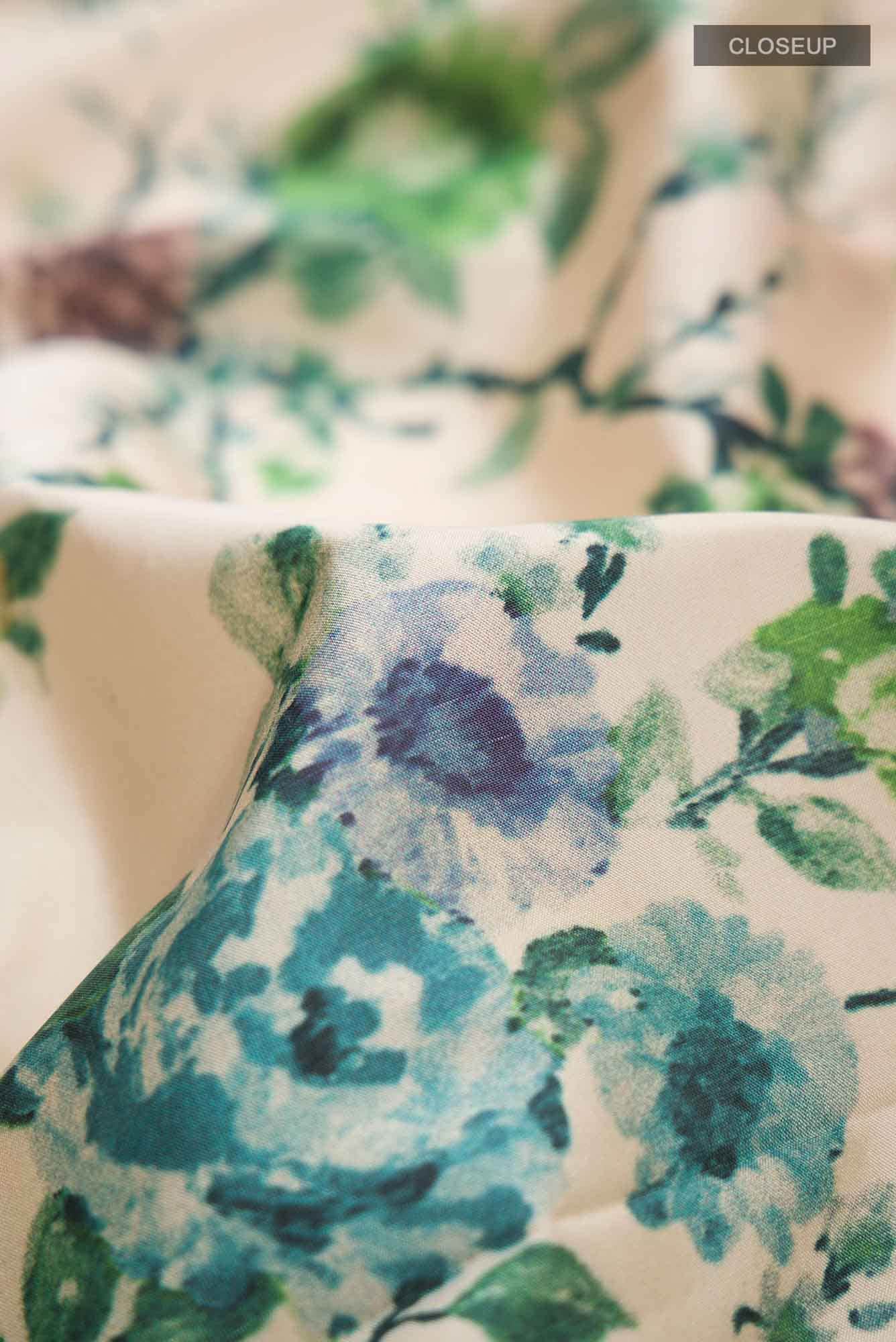 Cream Printed Silk Saree