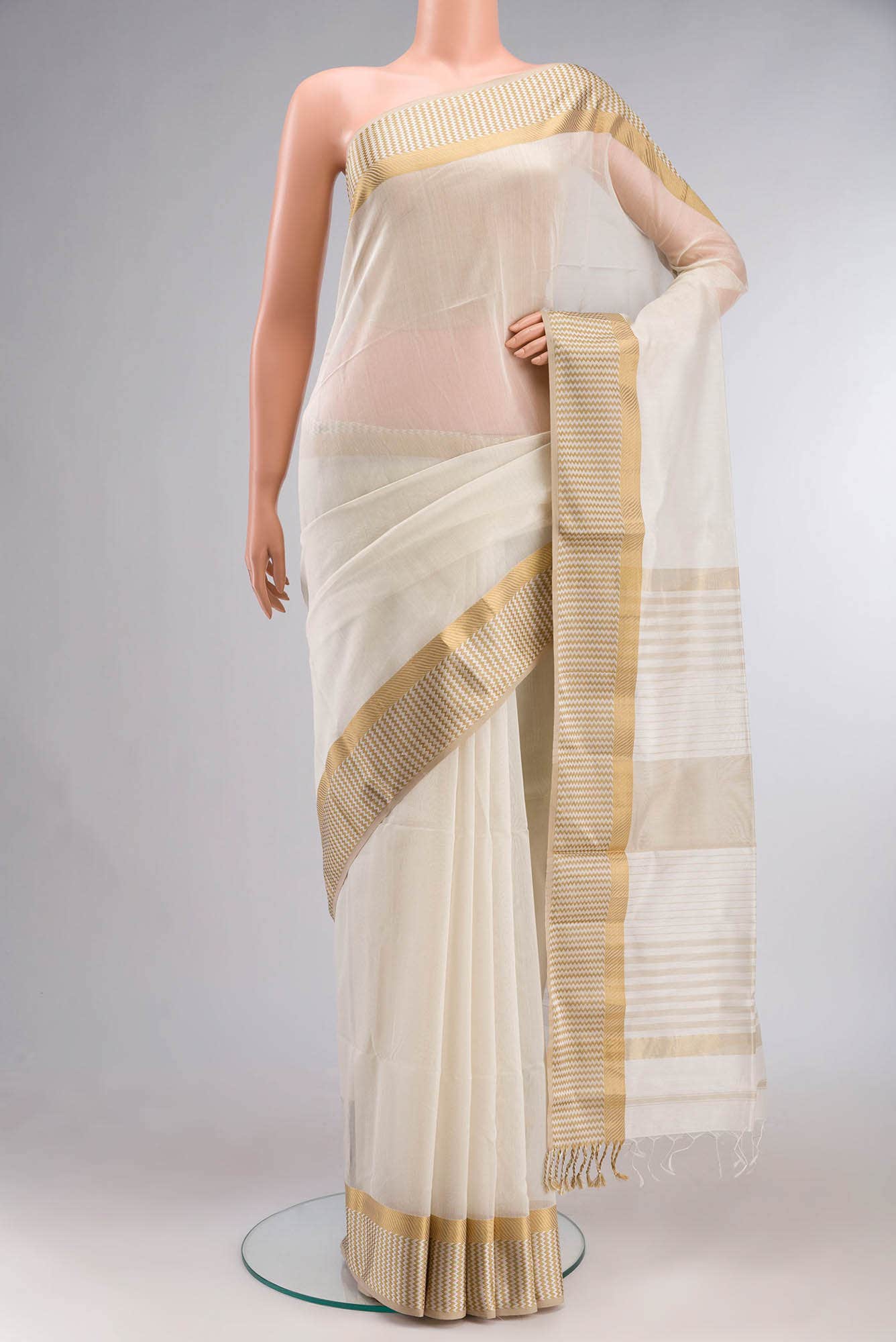 Cream Maheshwari Silk Cotton Saree