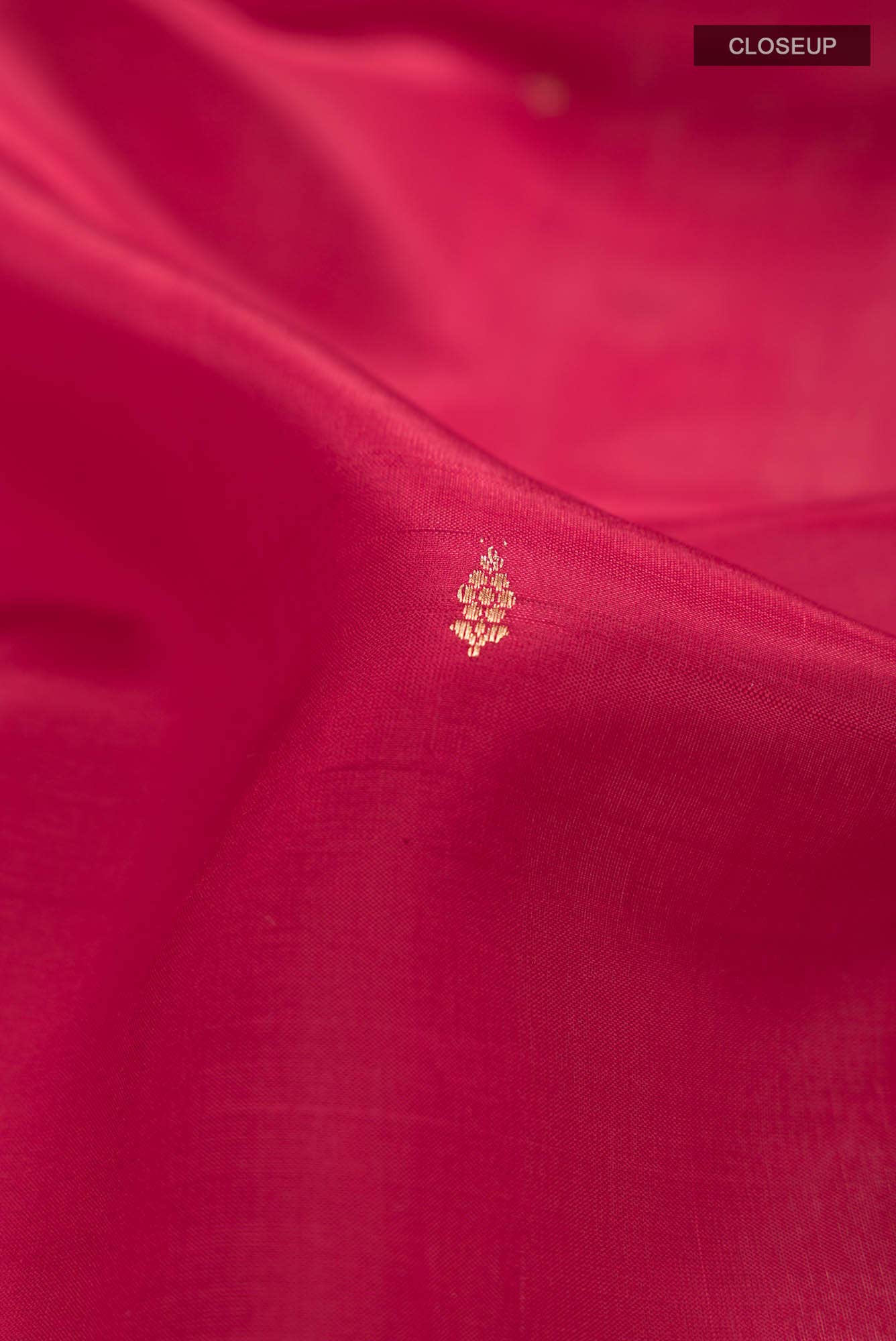 Red Banarasi Katan Silk Saree