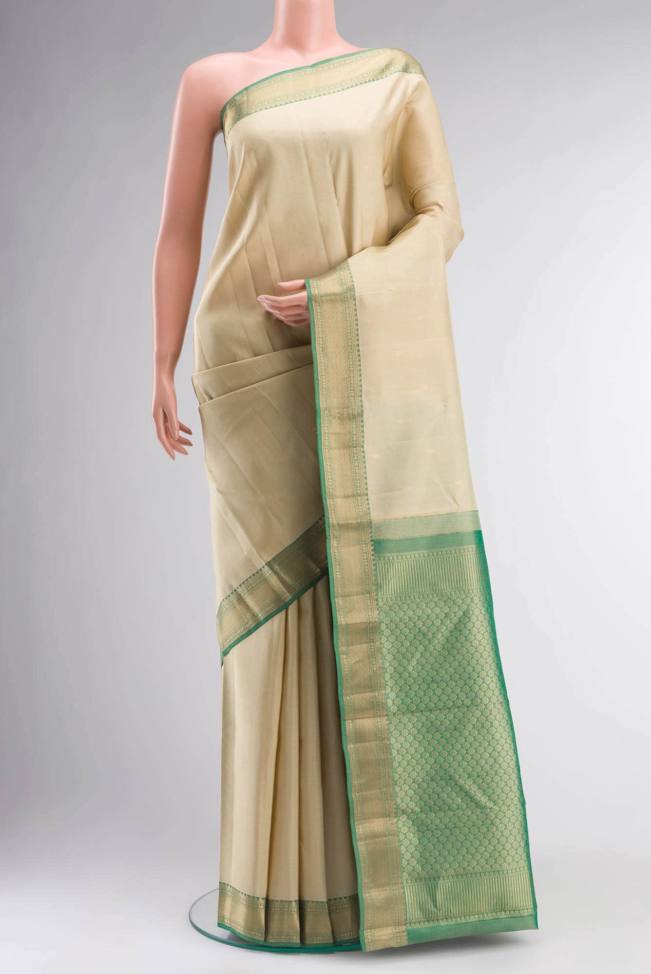 Beige Kanchipuram Silk Saree