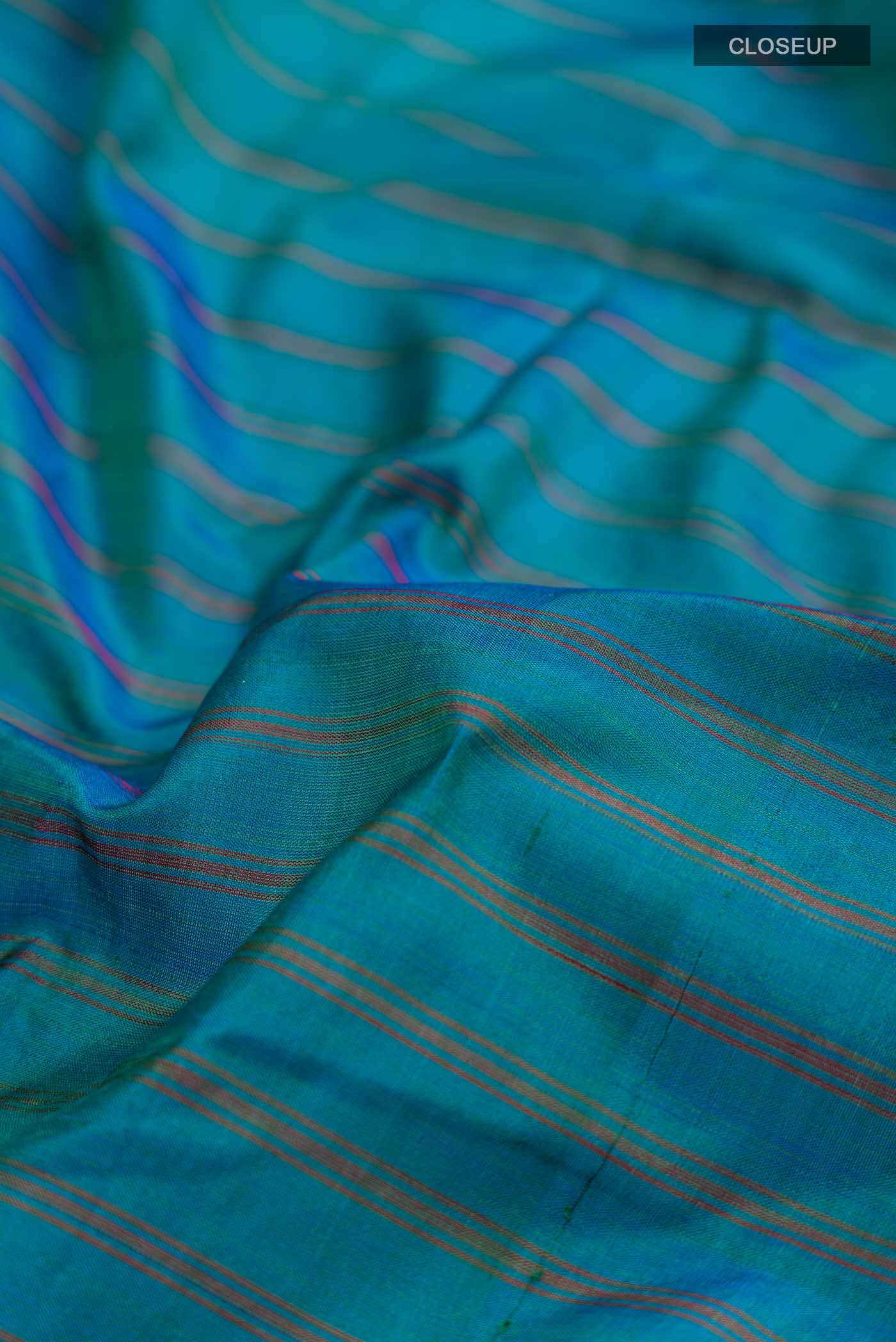 Blue with Green Dual Tone Kanchipuram Silk Saree