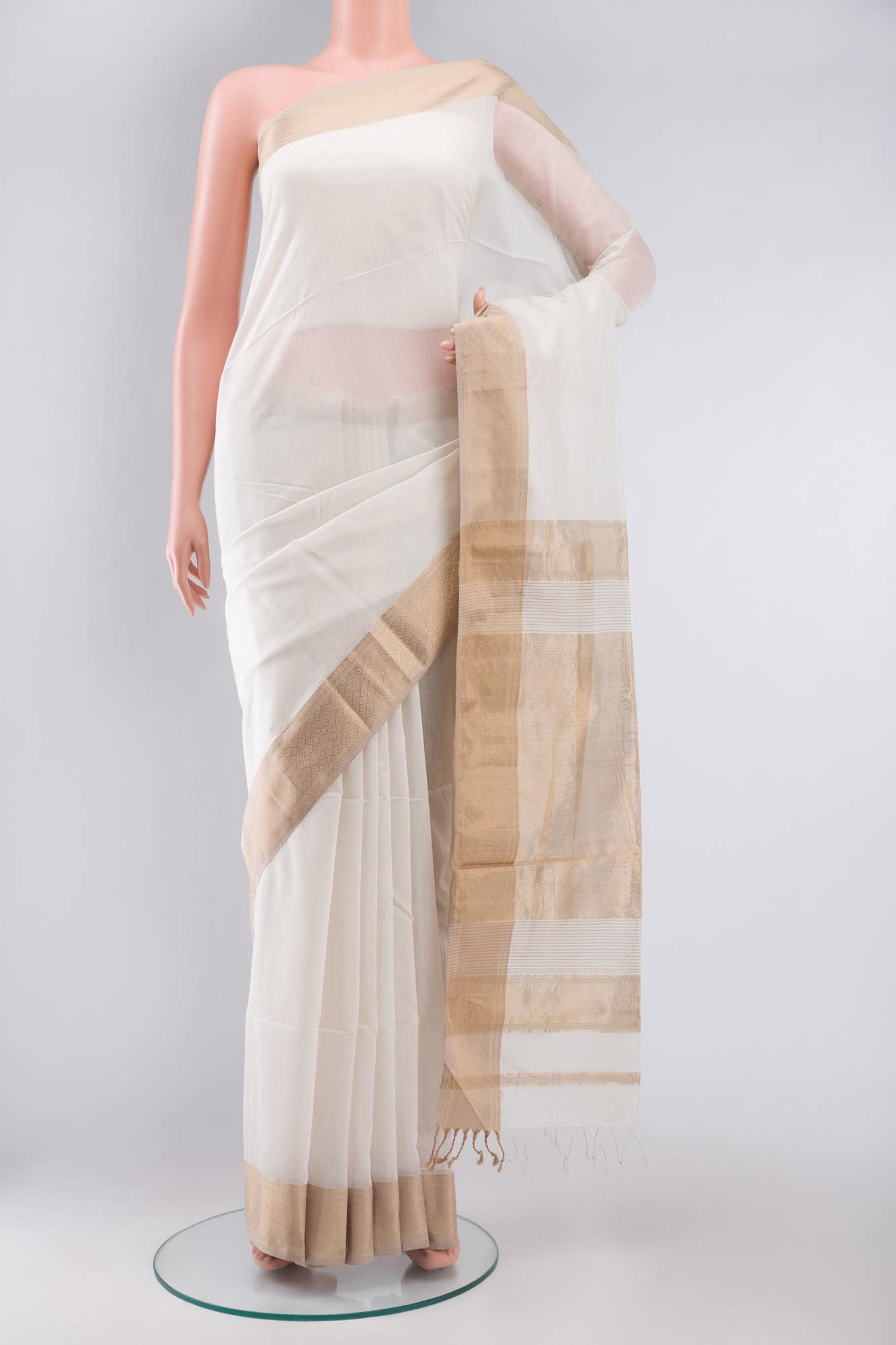 Beige Blended Maheshwari Silk Cotton Saree