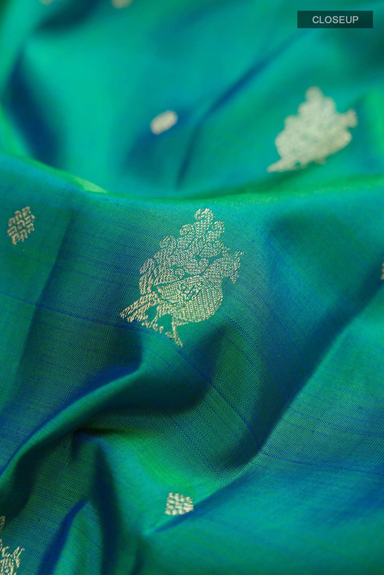 Green with Blue Dual Tone Kanchipuram Silk Saree