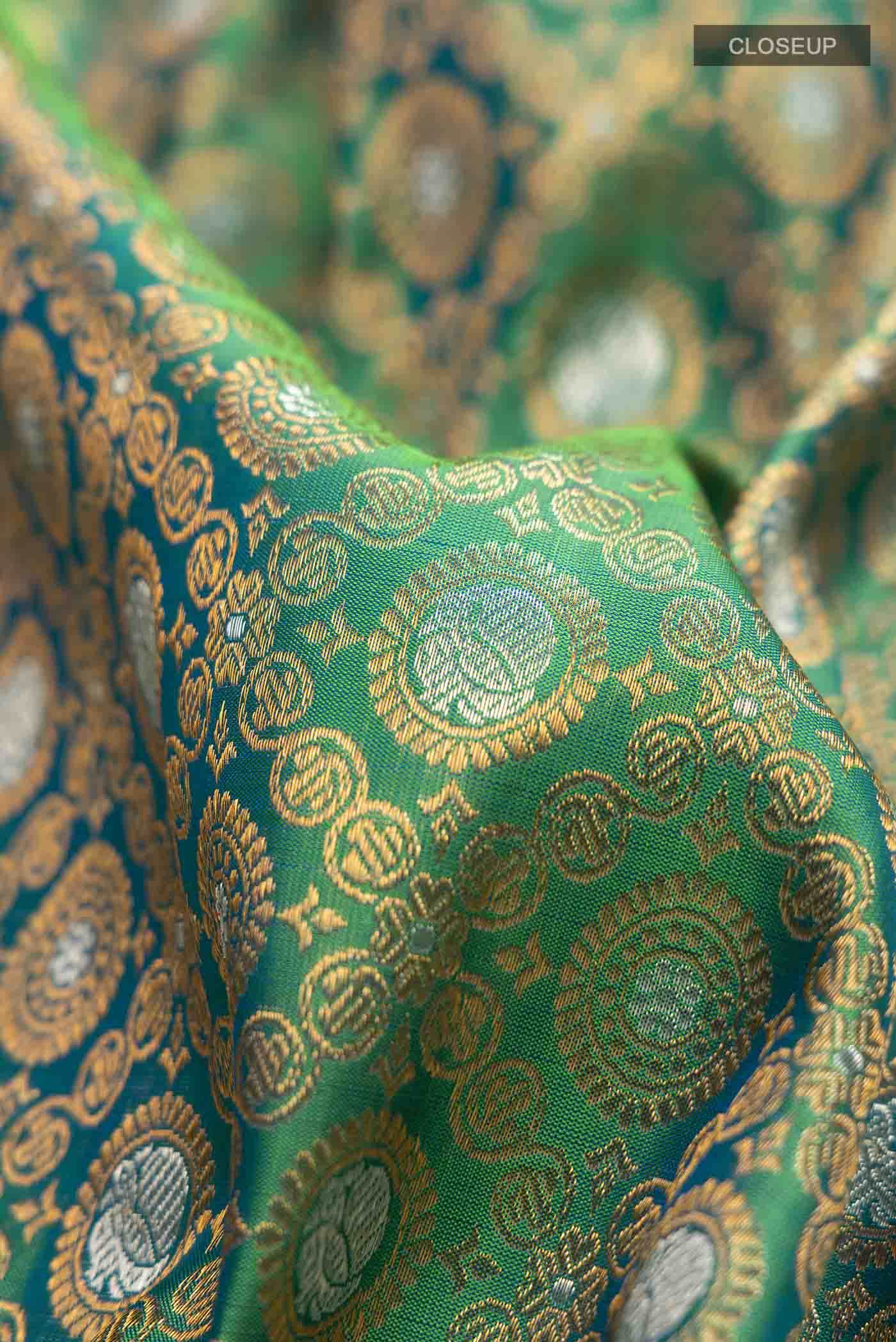 Green with Blue Dual Tone Kanchipuram Silk Saree