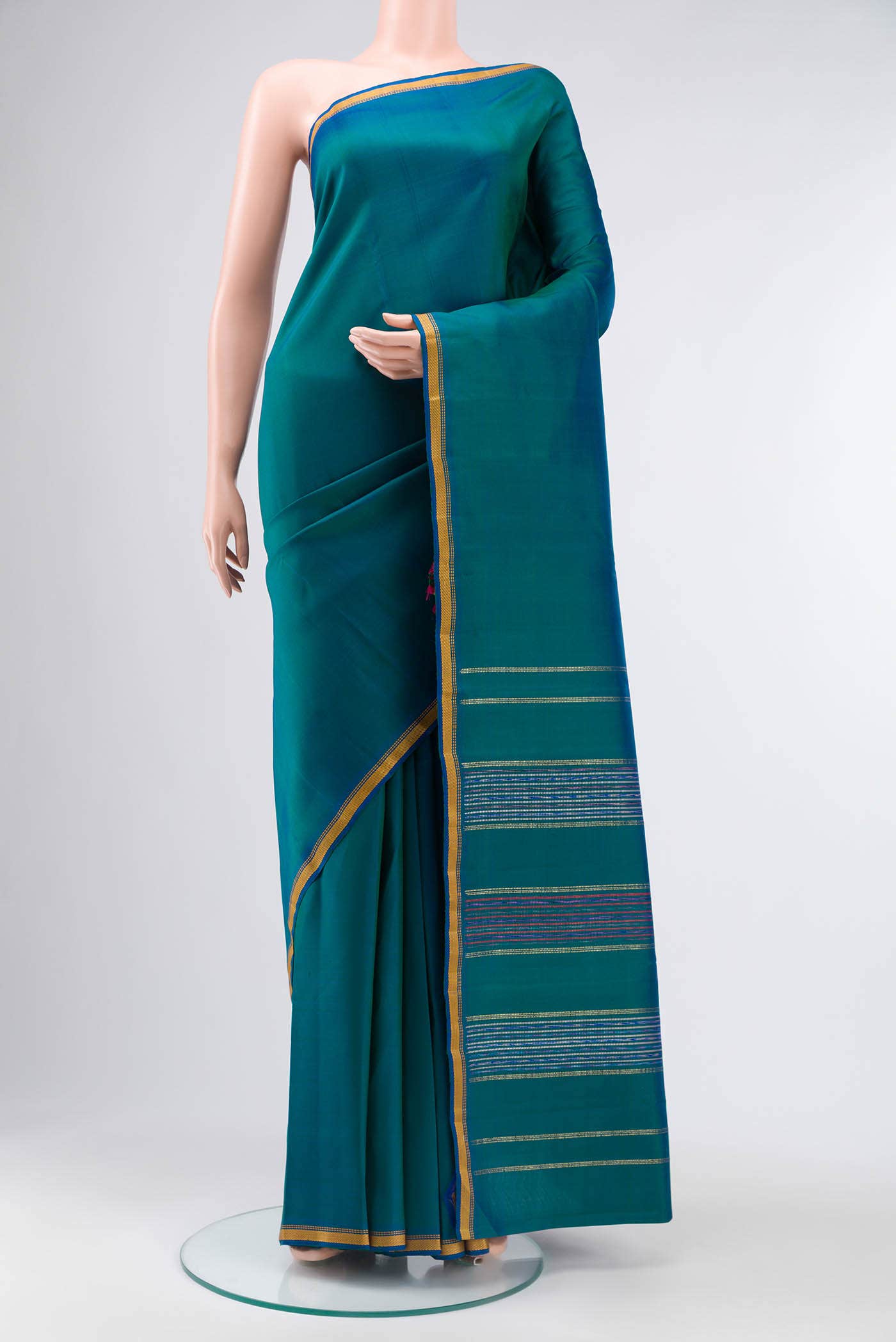 Green With Blue Dual Tone Kanchipuram Silk Saree