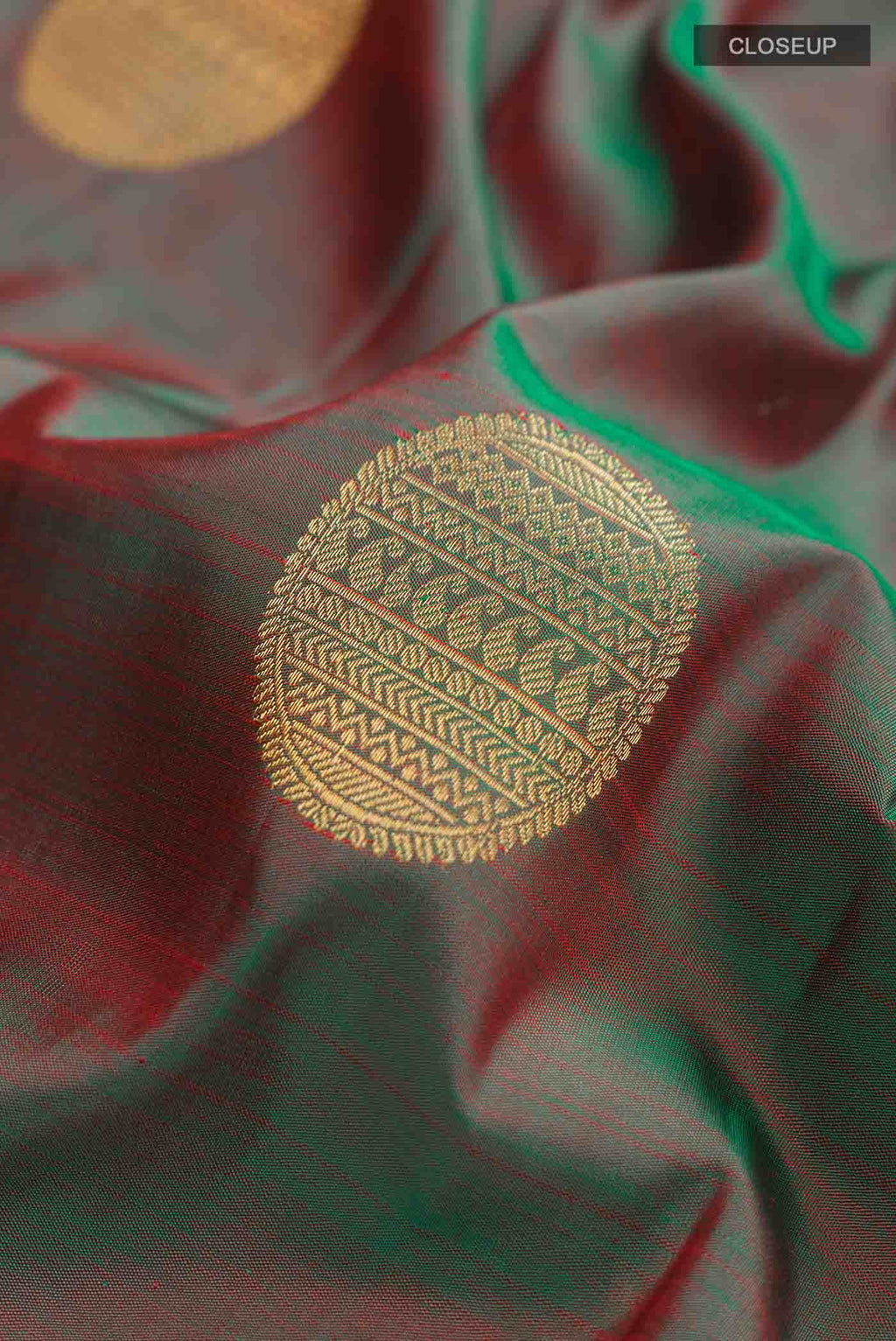 Green with Red Dual Tone Kanchipuram Silk Saree